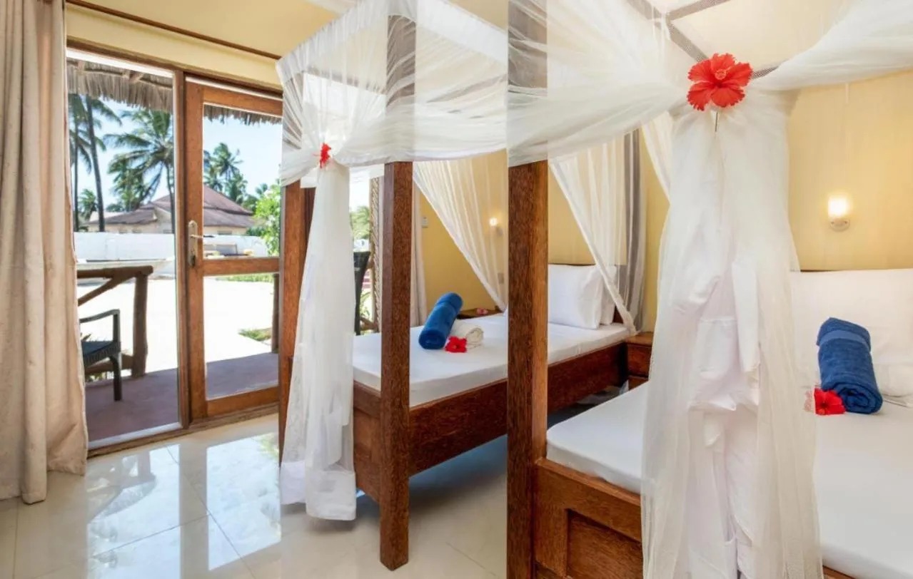 Bed in Moayana Liora