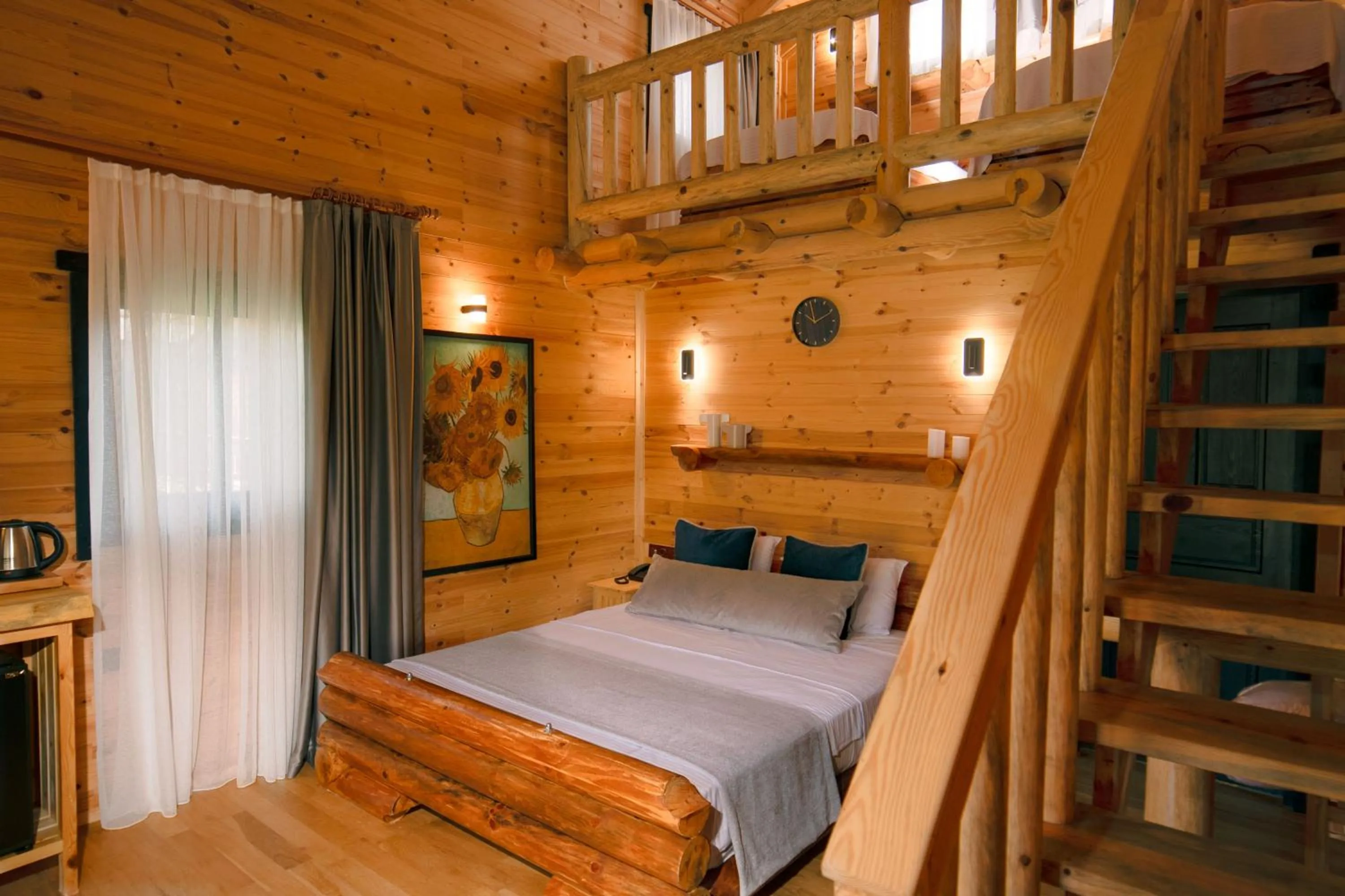 Bed in MUKHA ORMANLI