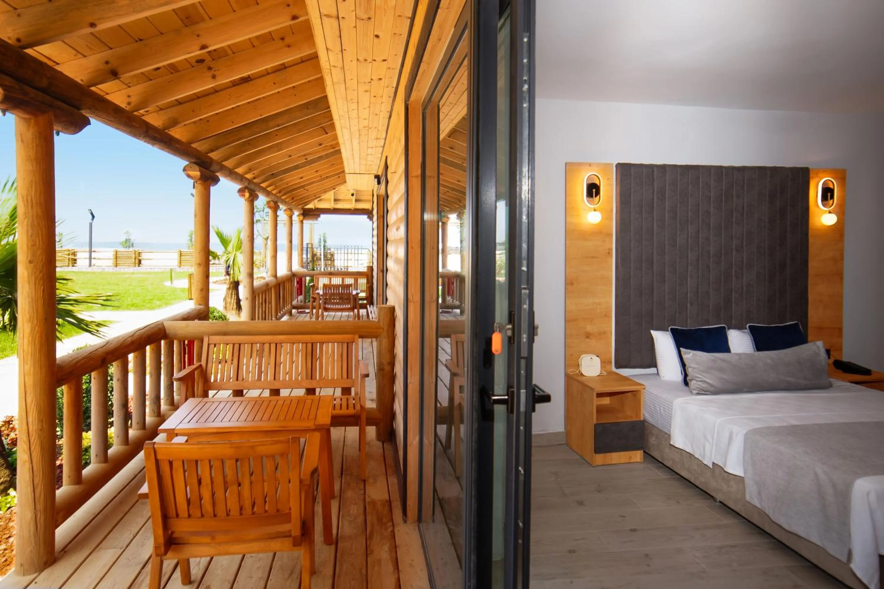 Patio, Bed in MUKHA ORMANLI