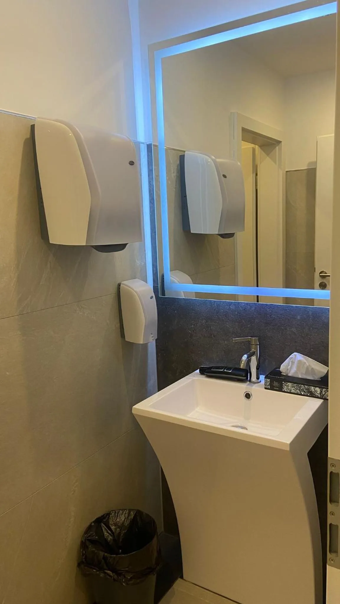 Hotel Business Bay das ehemalige Staycation Hotel