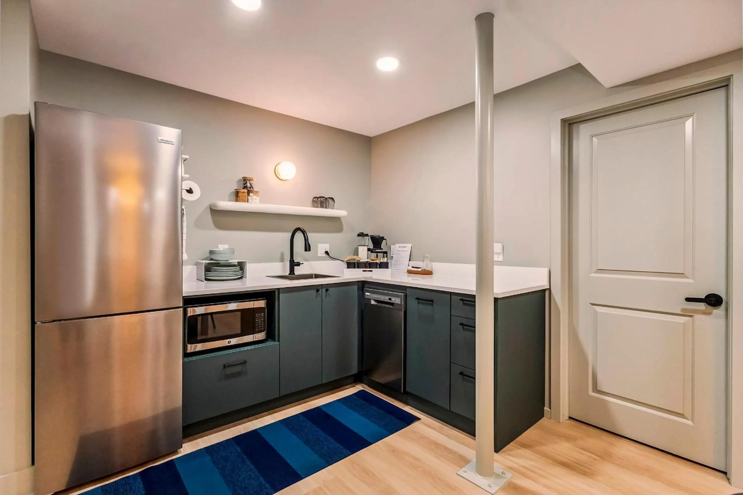 Kitchen or kitchenette in The Neighborhood Hotel New Buffalo