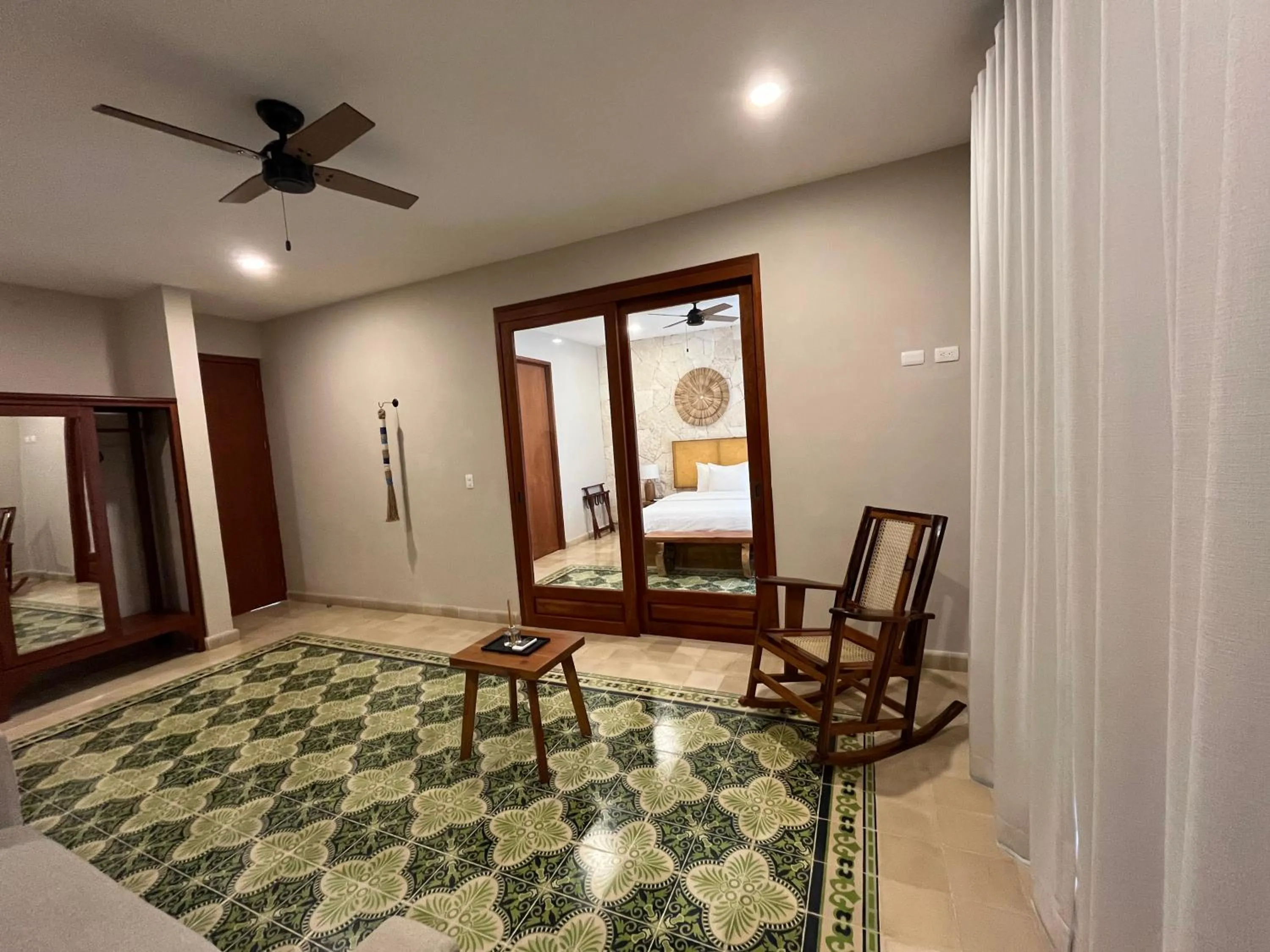 Living room in Frater Yucatán Hotel