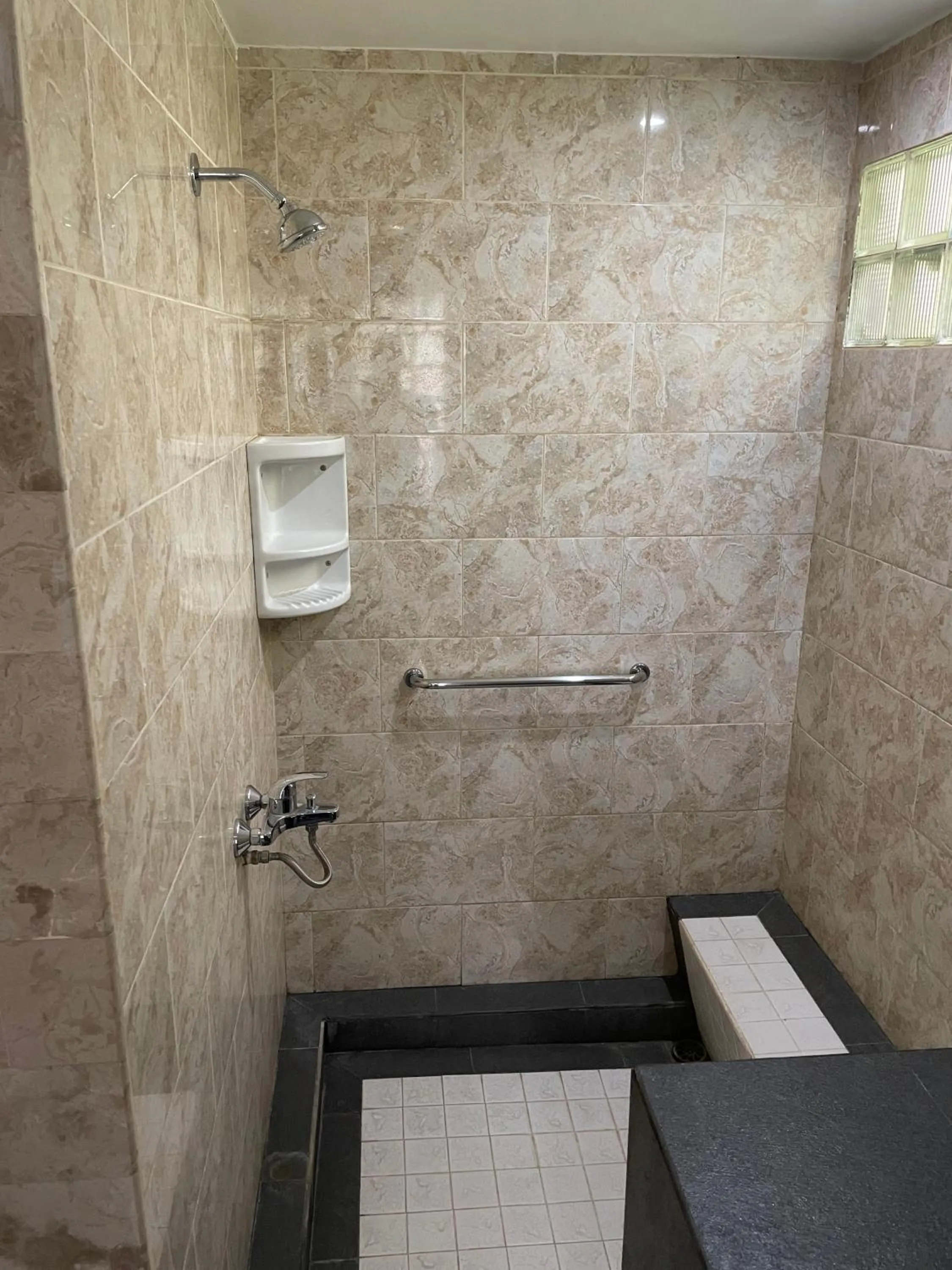 Shower in RUNA House Of Design