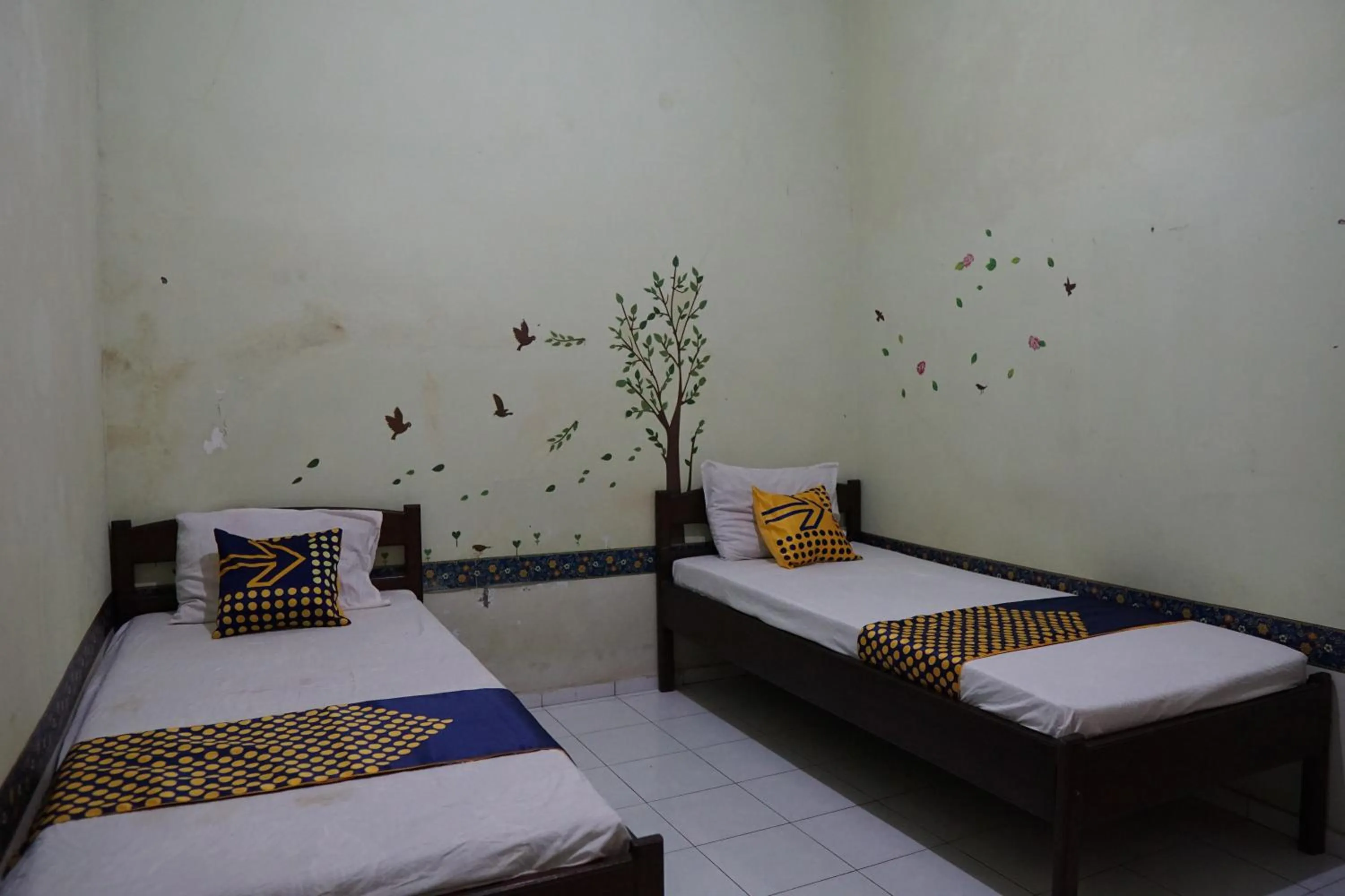 Bedroom, Bed in Hotel O Yoko Kost Syariah