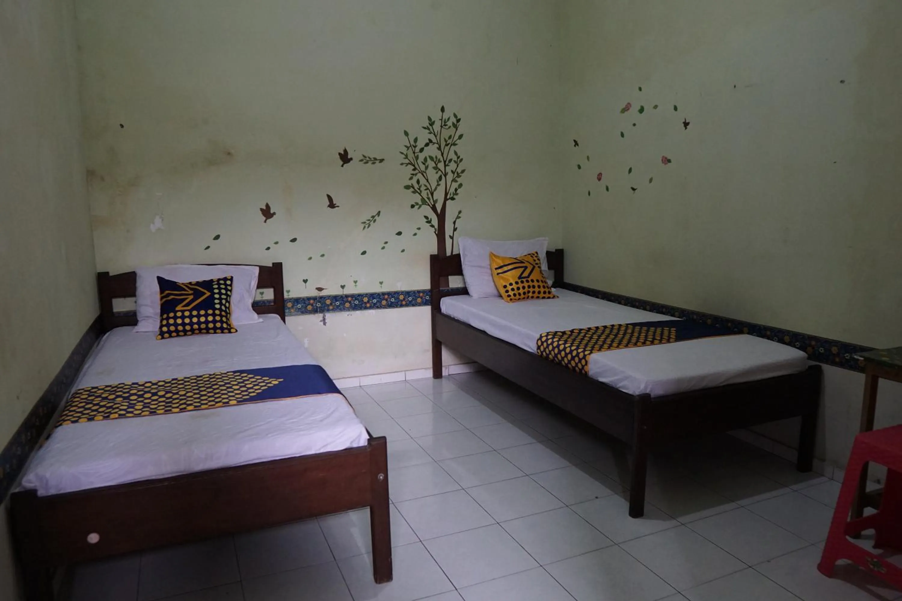 Bedroom, Bed in Hotel O Yoko Kost Syariah