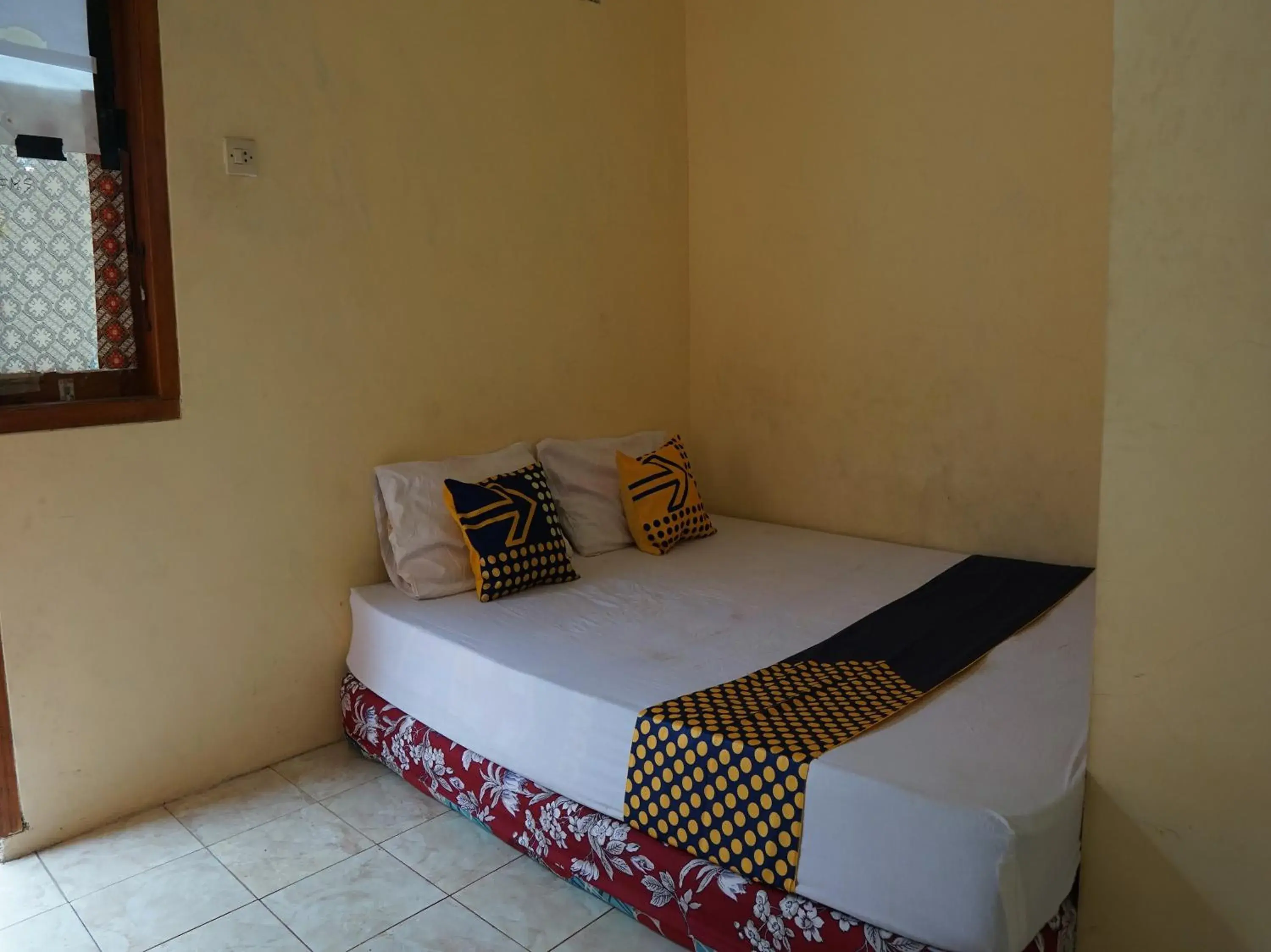 Budget Double Room in Hotel O Rumah Kos Arafah Syariah Budget Double Room in Hotel O Rumah Kos Arafah Syariah