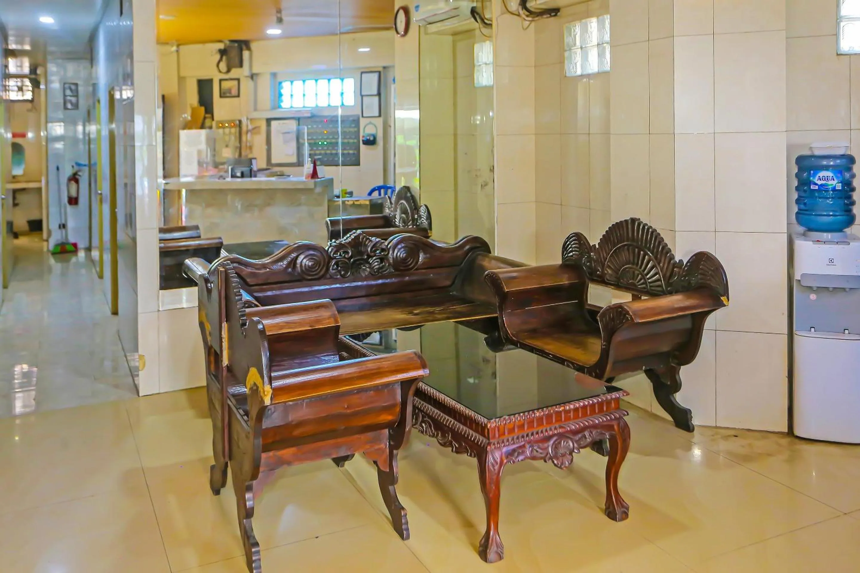 Lobby or reception in Hotel O Bintaro