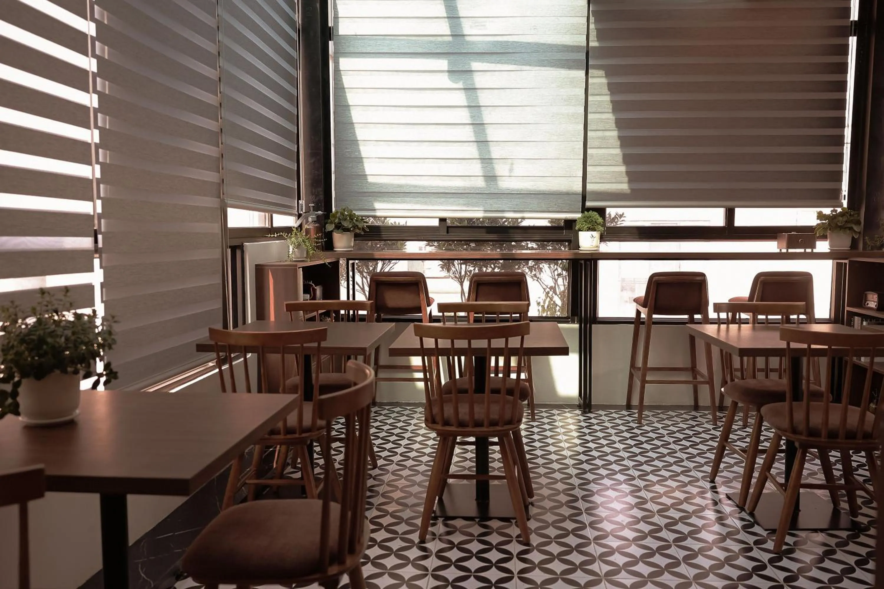 Restaurant/places to eat in The Cosy Inn Hanoi