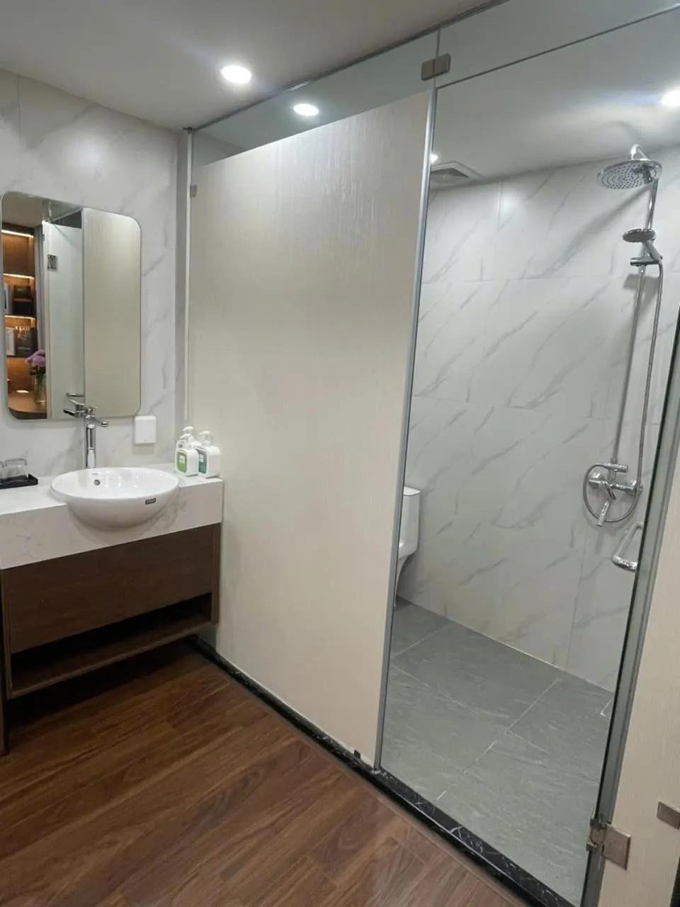 Bathroom in The Cosy Inn Hanoi