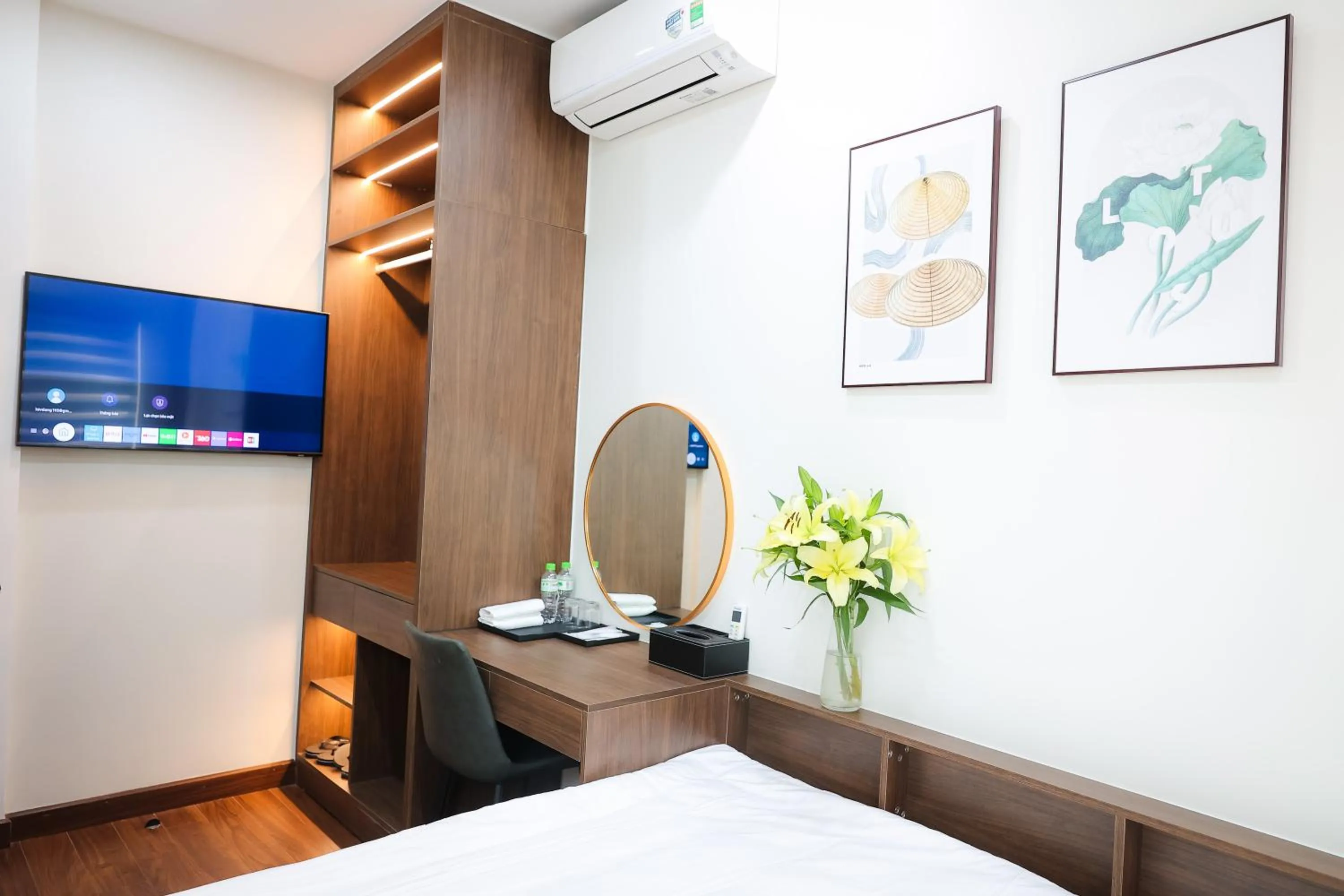 Photo of the whole room, Bed in The Cosy Inn Hanoi