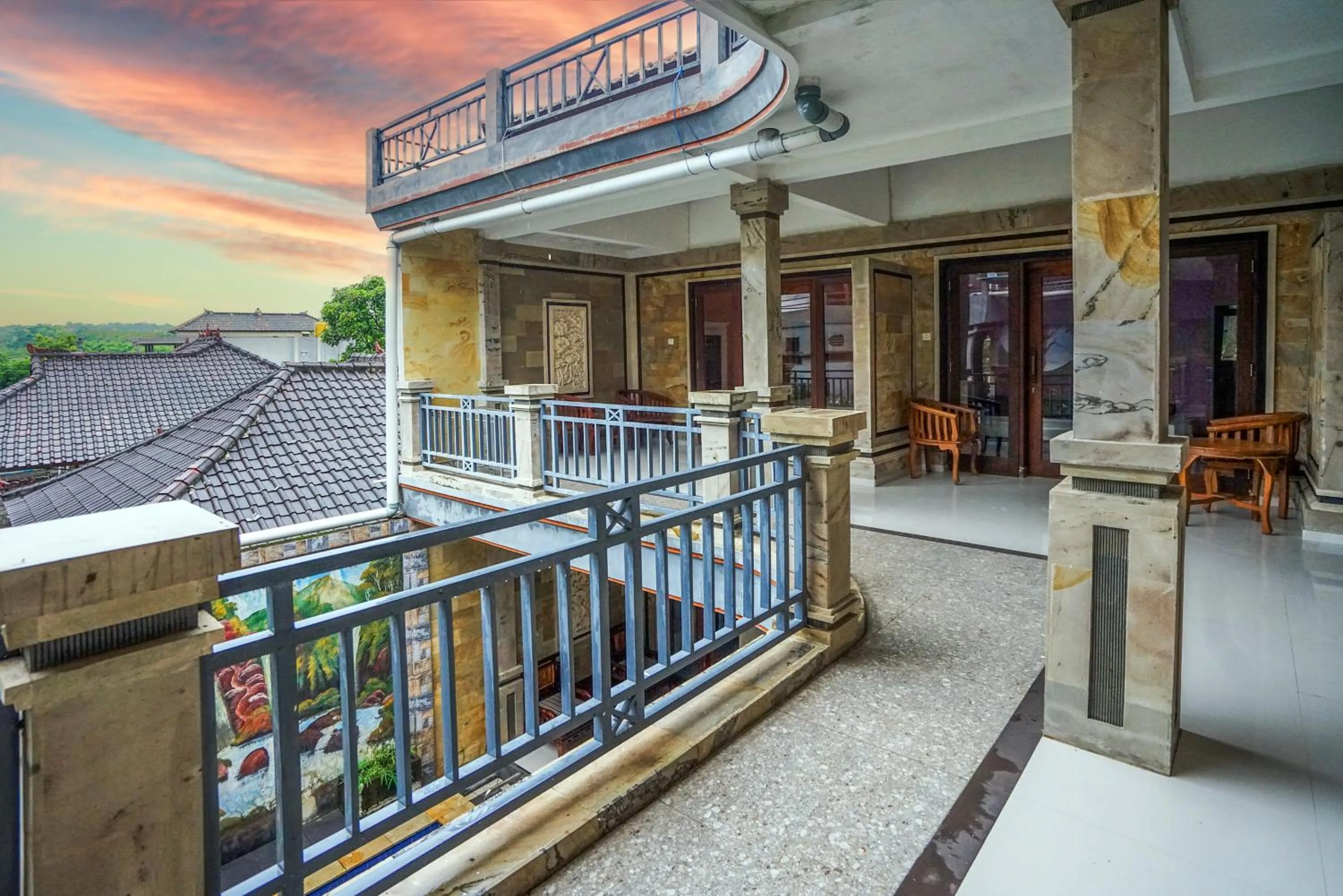 Dive & Dwell Tulamben