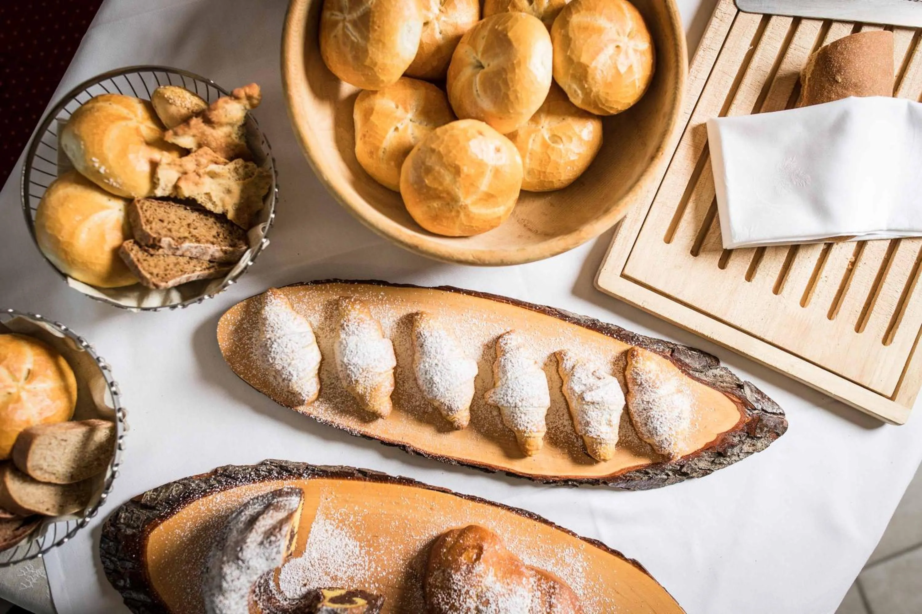 Continental breakfast in Hotel Landgasthof Lärchenwald