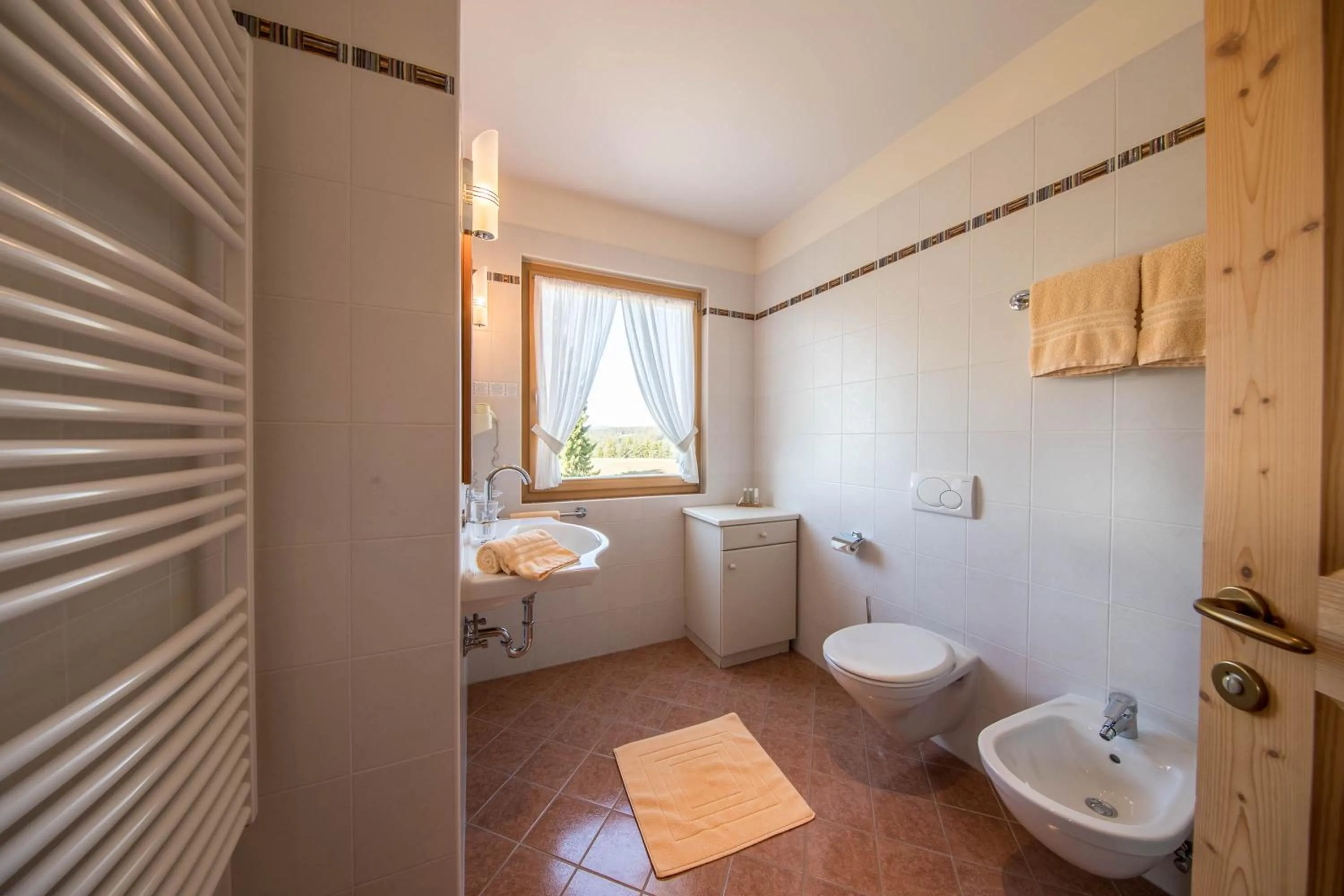 Photo of the whole room in Hotel Landgasthof Lärchenwald