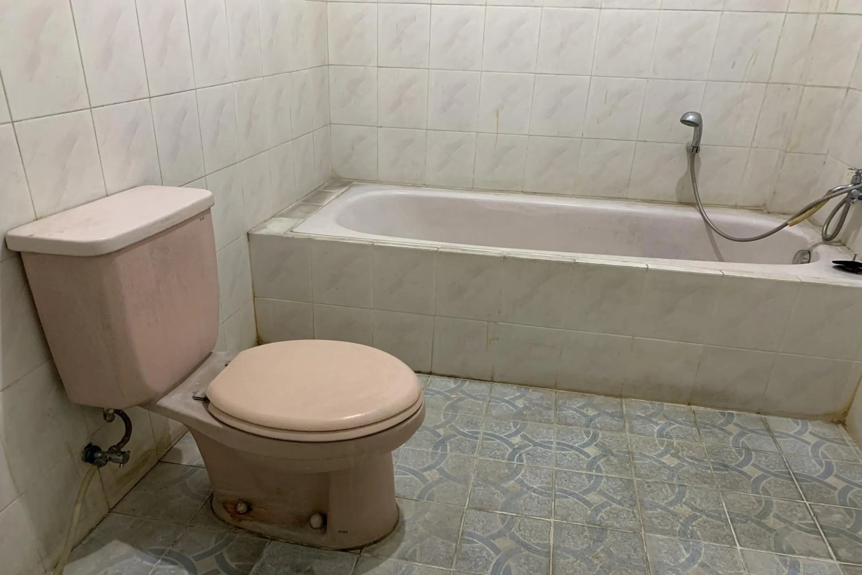 Bathroom in Hotel Merak Indah