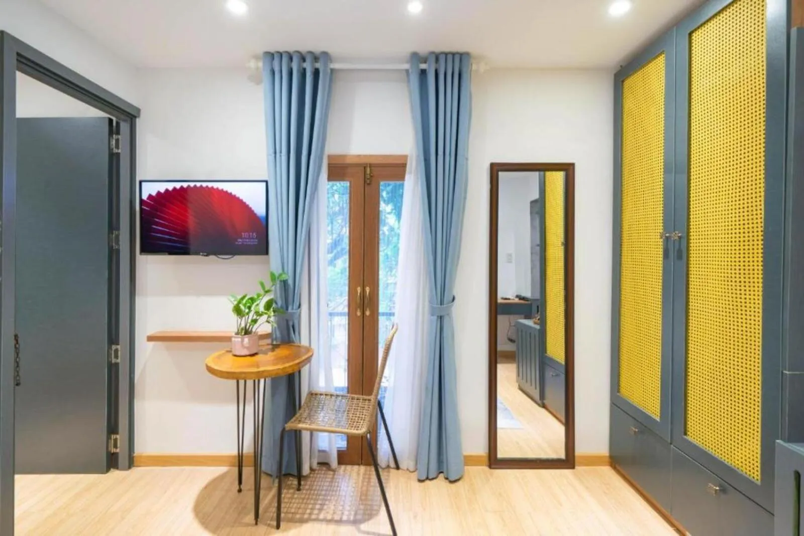 room service in Lantana House Boutique Da Nang