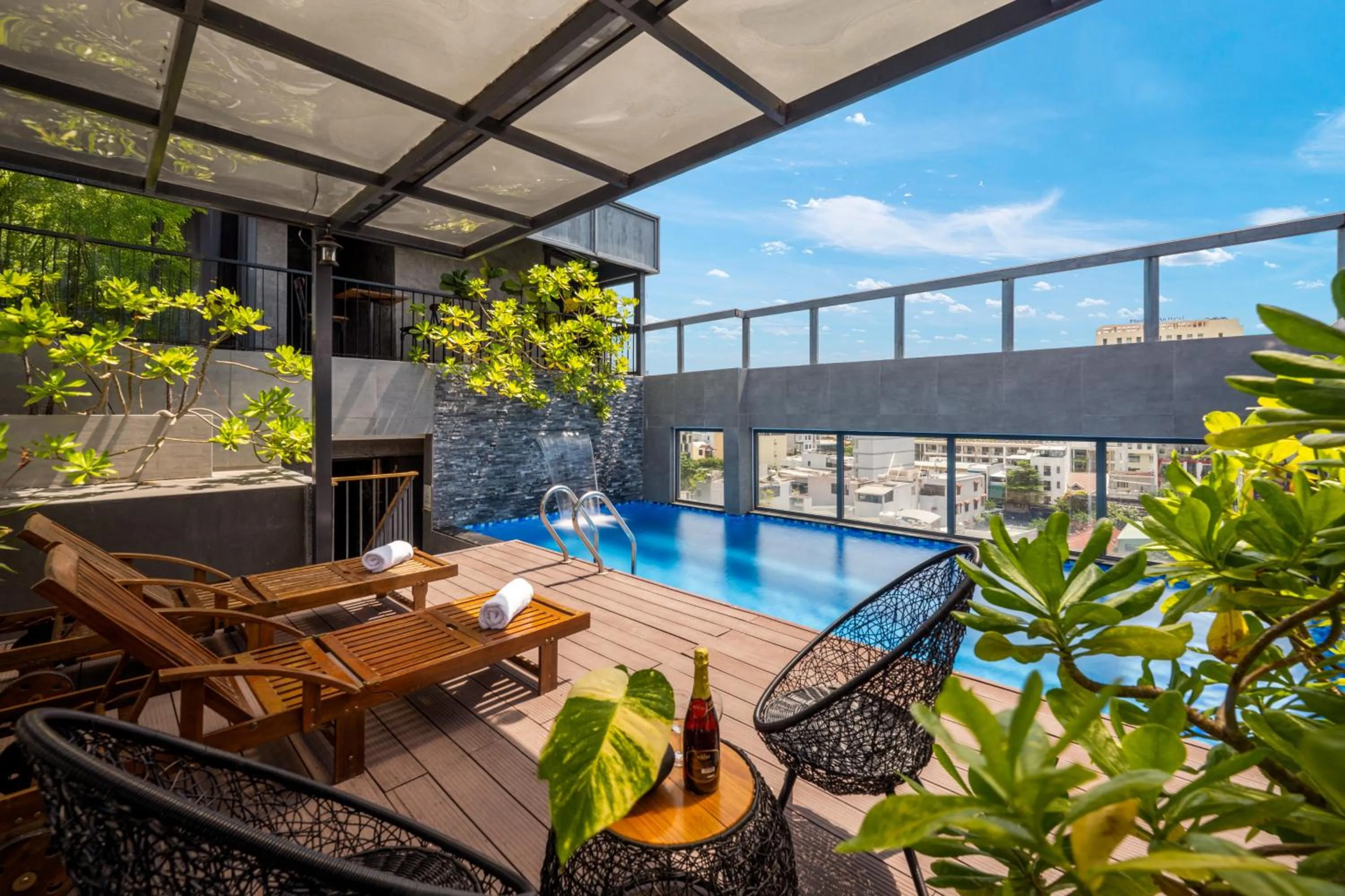 Swimming pool in Lantana House Boutique Da Nang