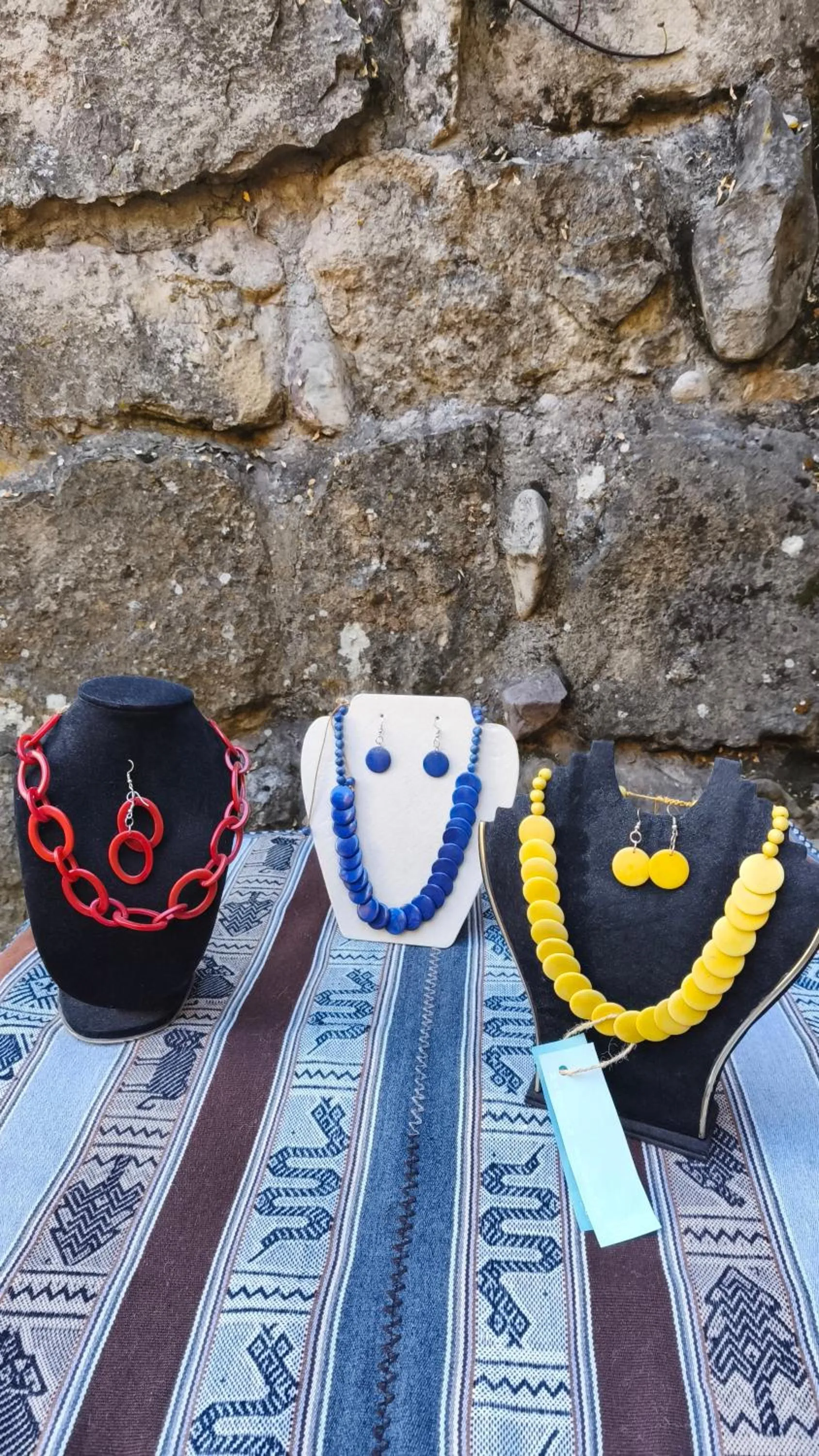 On-site shops in Andenes del Sol