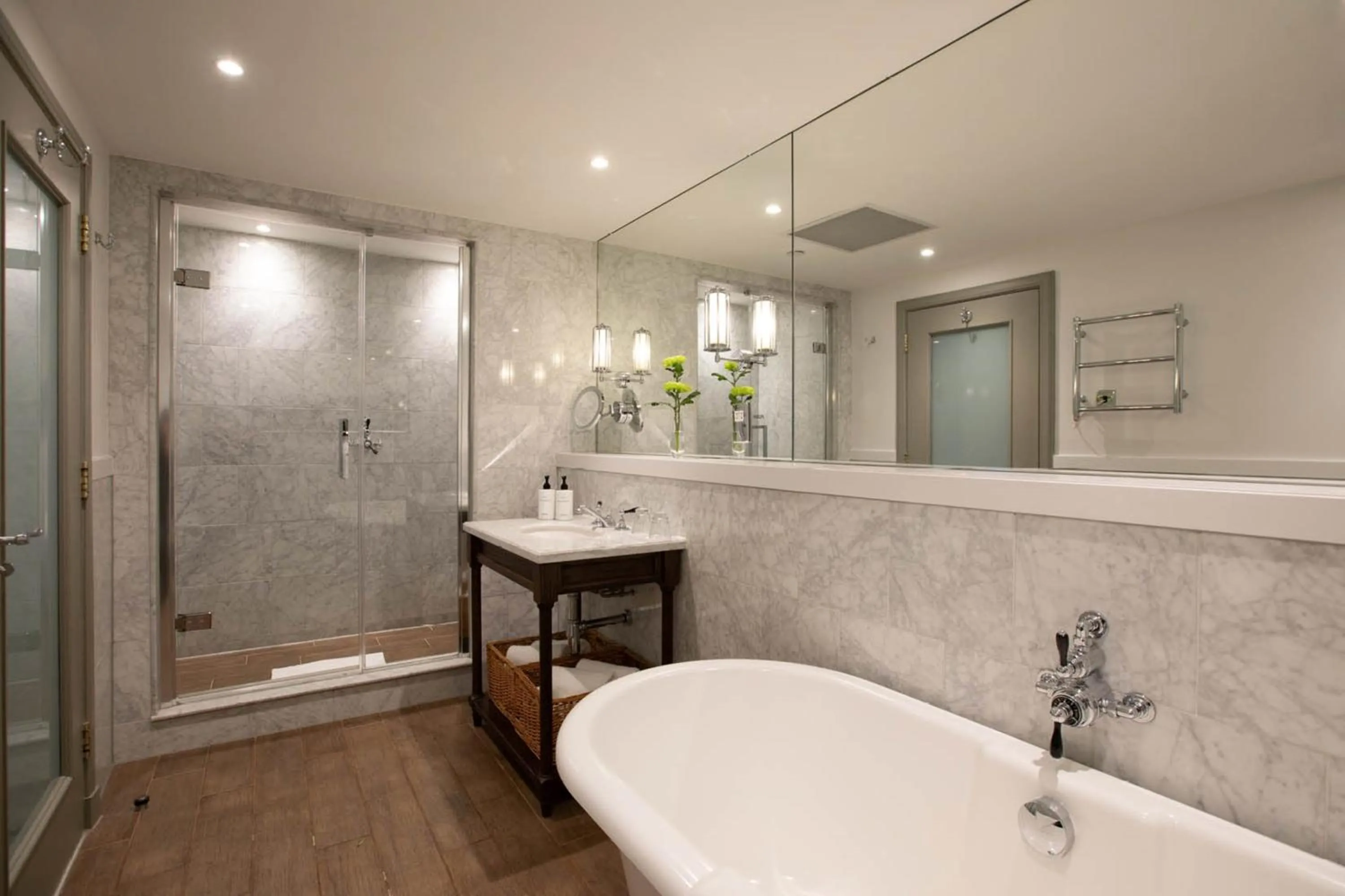 Photo of the whole room in InterContinental Edinburgh The George by IHG