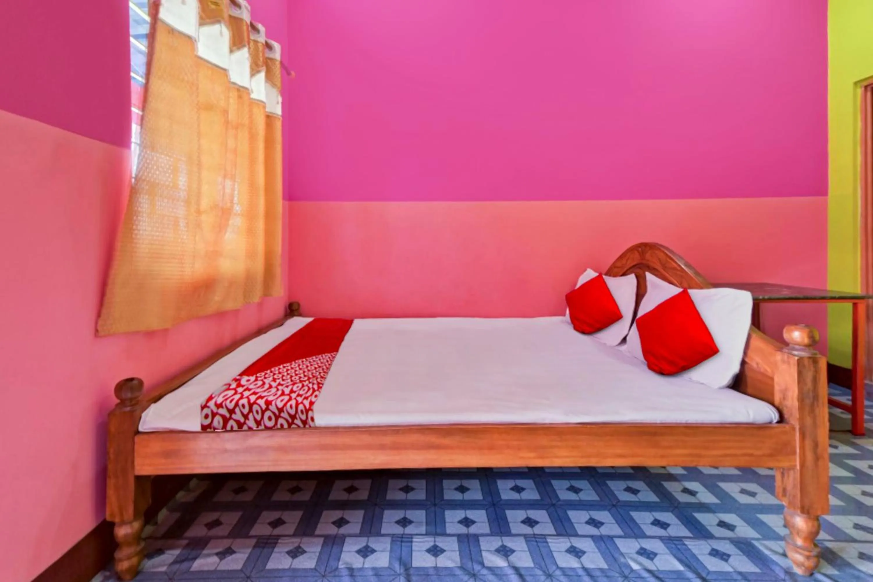 Bedroom, Bed in Hotel O WELCOME RESORT & FAMILY RESTAURANT