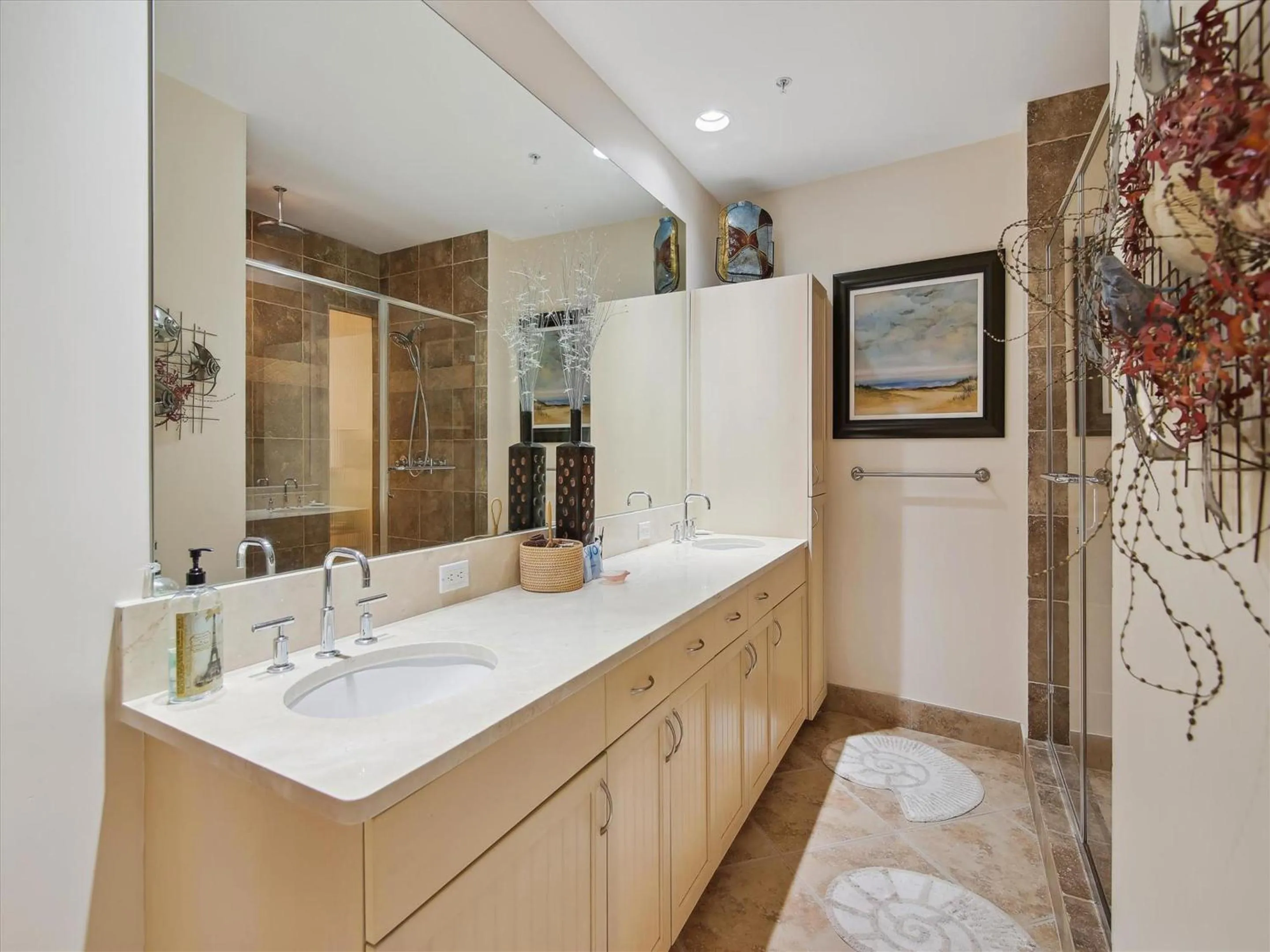 Property building in Diamond Beach 510-mermaid Manor