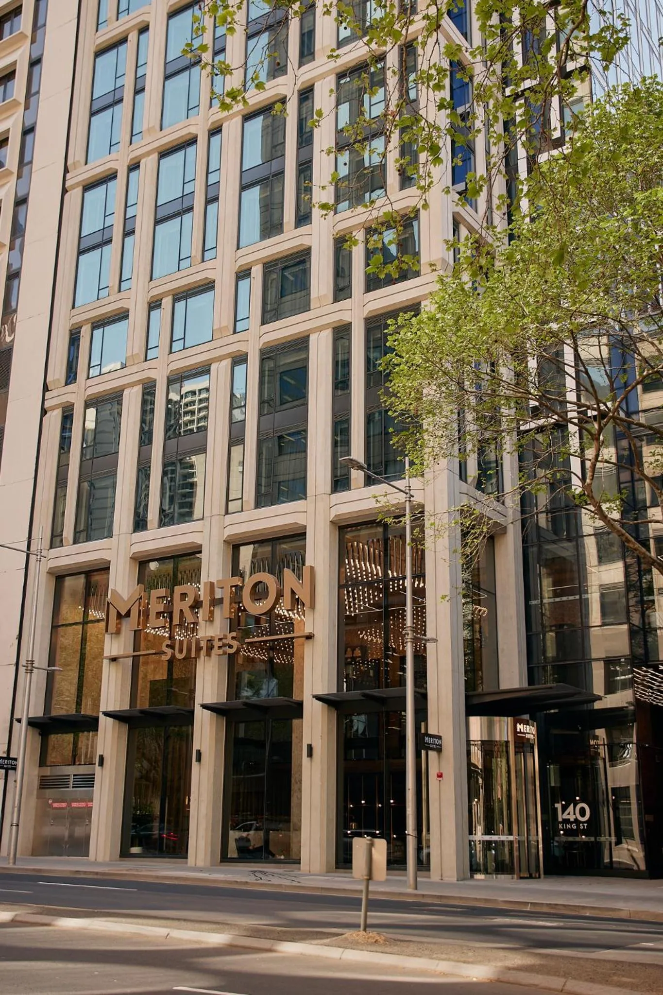 Property building in Meriton Suites Melbourne