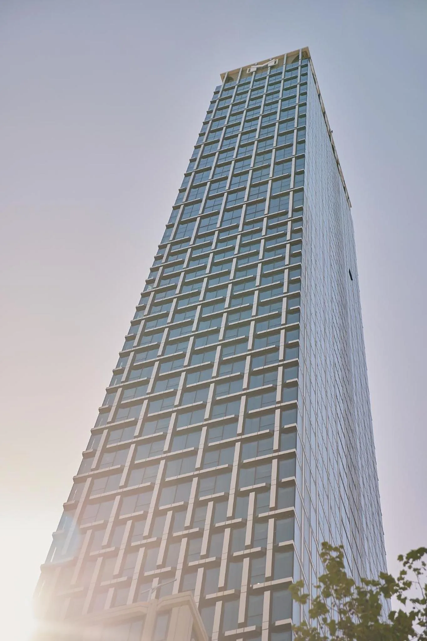 Property building in Meriton Suites Melbourne