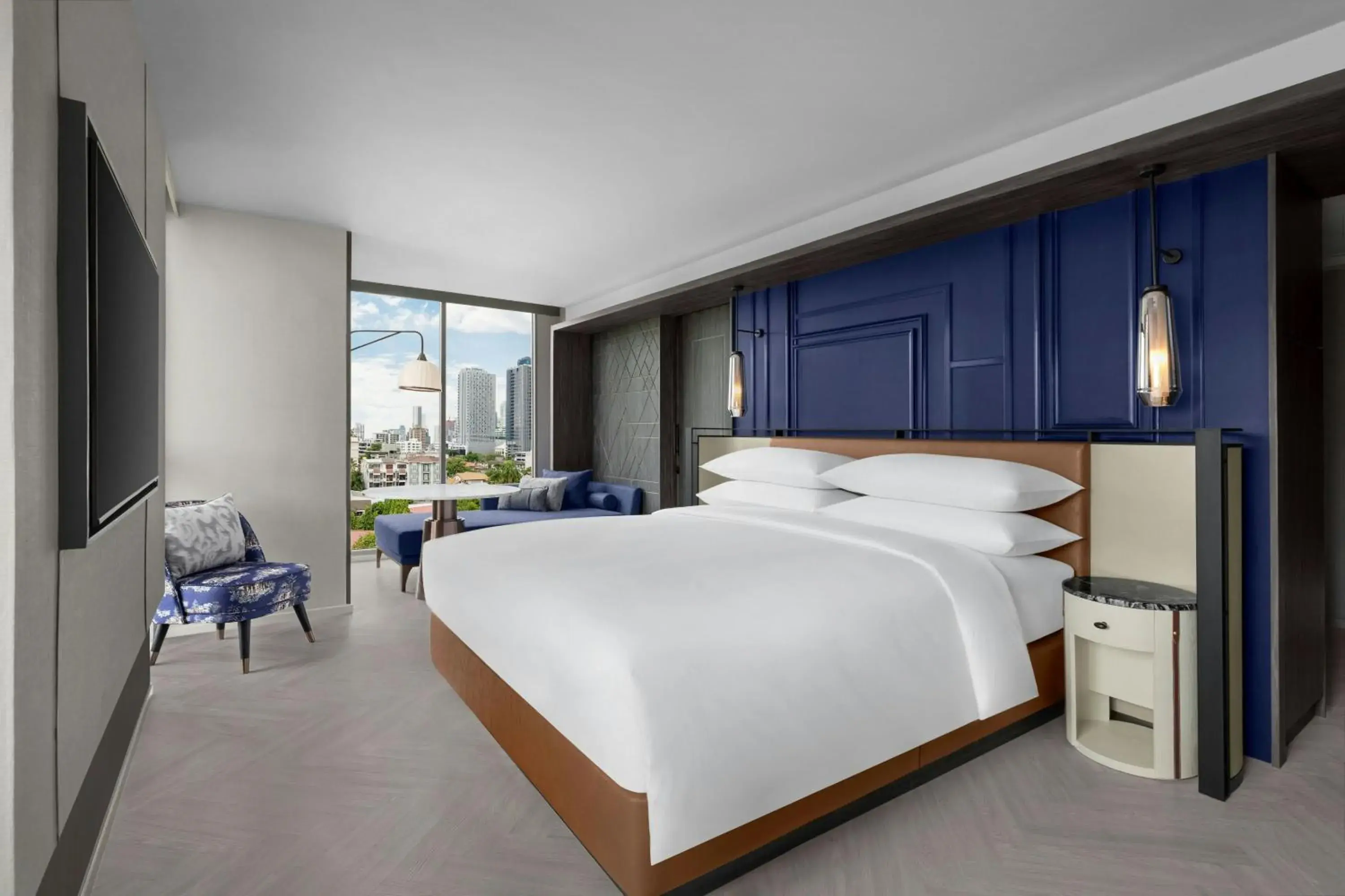 Premium Sapphire King Room (Free Club Benefits) - single occupancy in Madi Paidi Bangkok, Autograph Collection Premium Sapphire King Room (Free Club Benefits) - single occupancy in Madi Paidi Bangkok, Autograph Collection