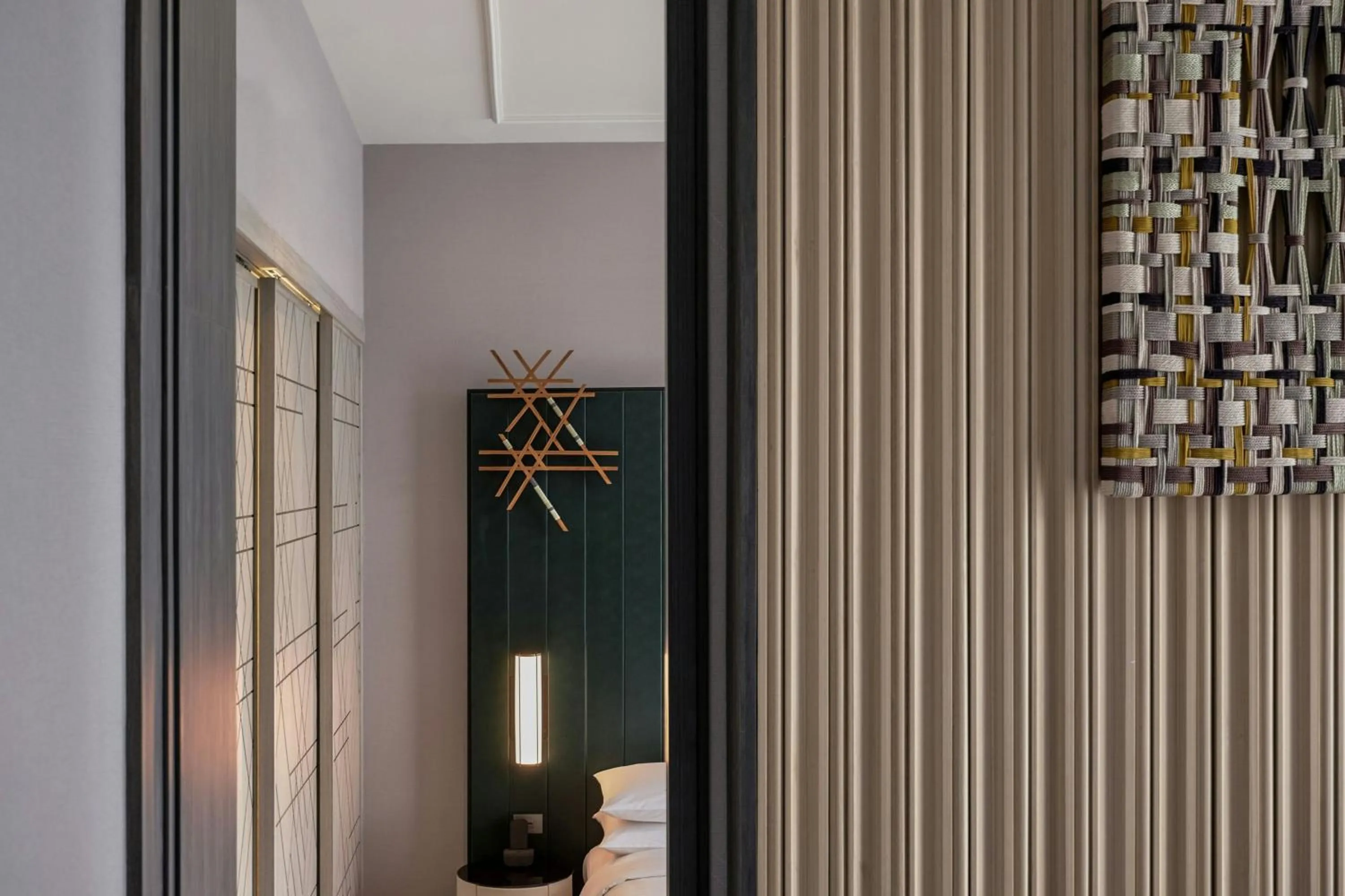 Photo of the whole room in Madi Paidi Bangkok, Autograph Collection