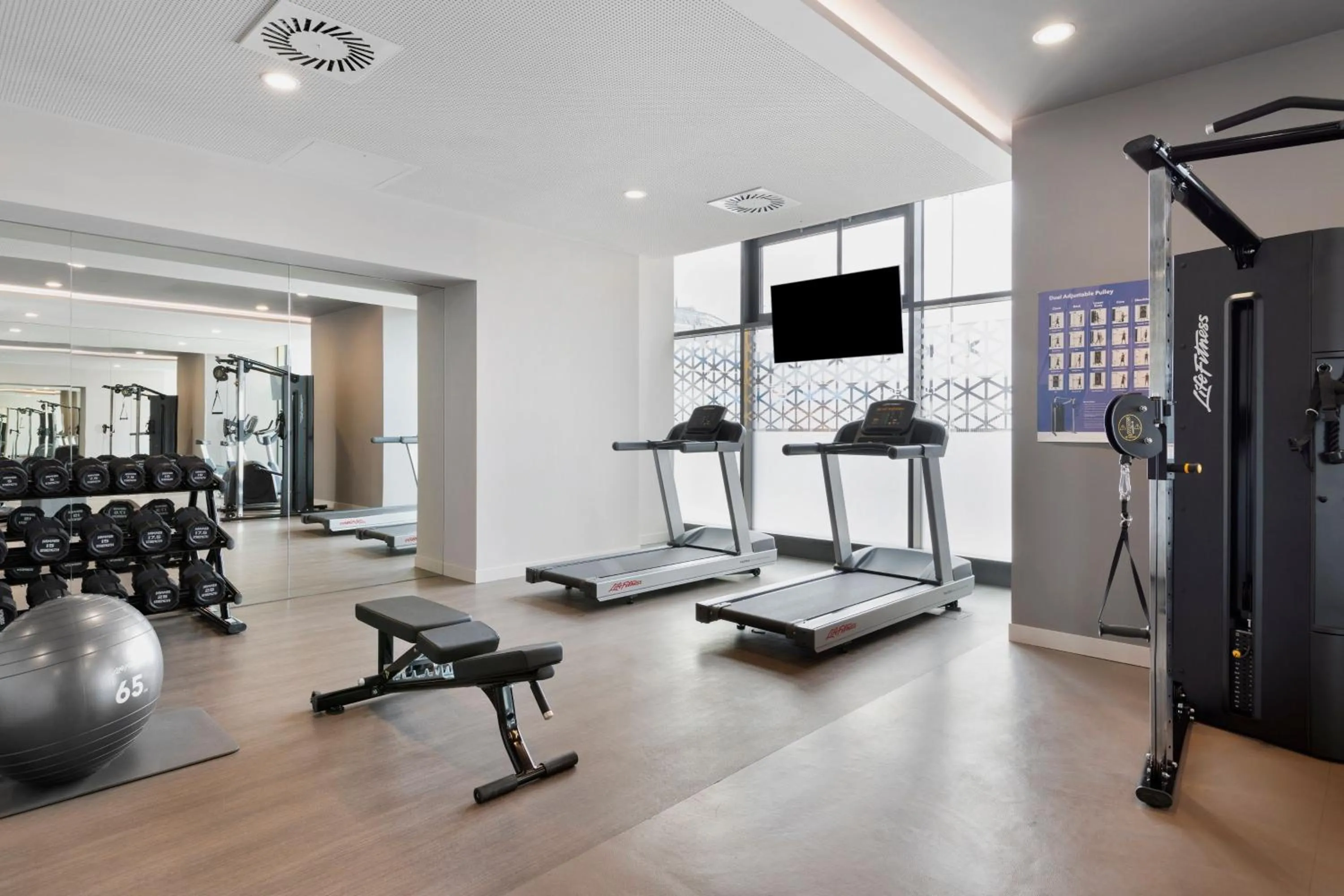 Fitness centre/facilities in Residence Inn by Marriott Vienna City East