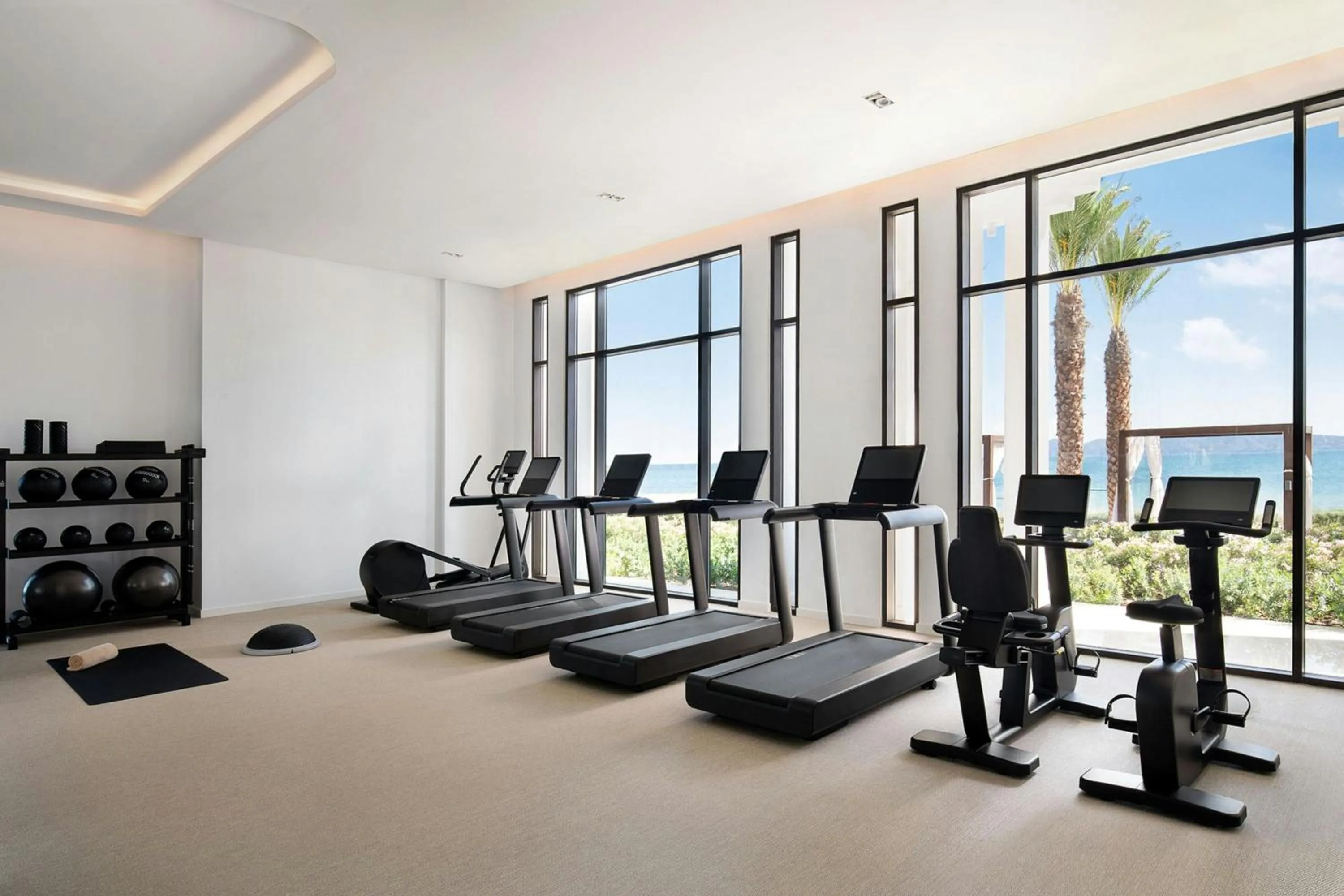 Fitness centre/facilities in The St. Regis La Bahia Blanca Resort - Tamuda Bay