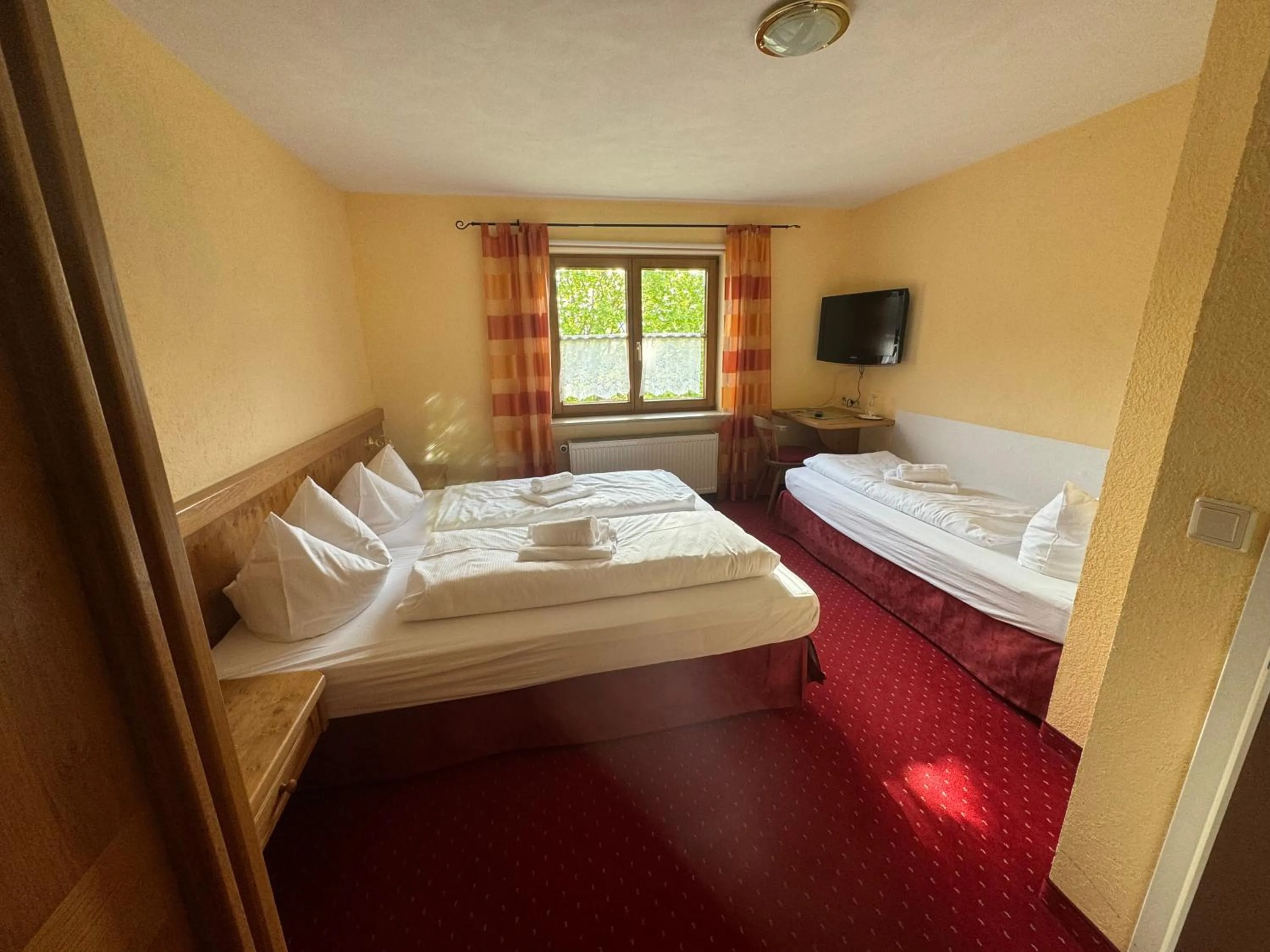 Photo of the whole room, Bed in Landhotel Alte Post