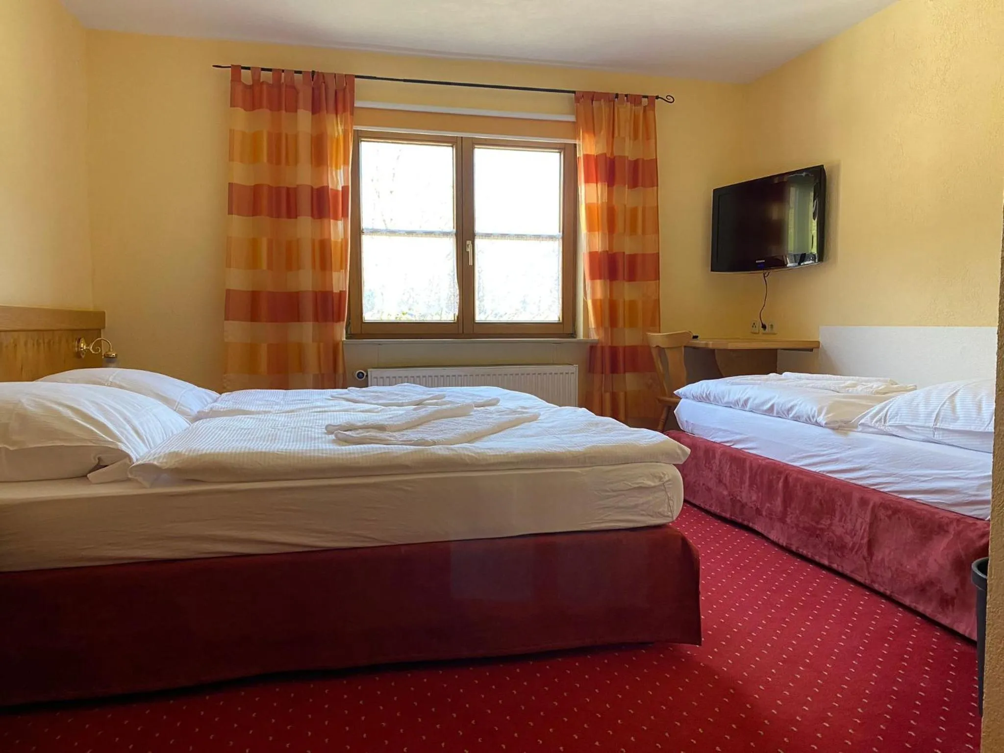 Photo of the whole room, Bed in Landhotel Alte Post