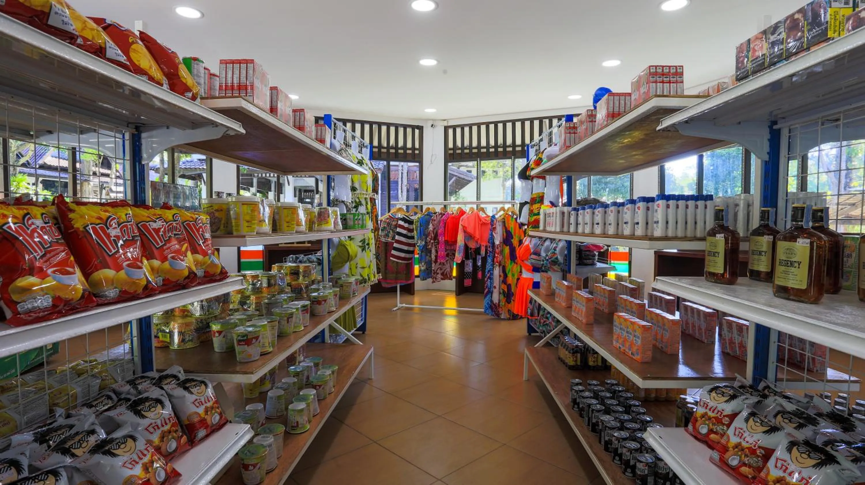 Supermarket/grocery shop in Ban Raya Resort and Spa