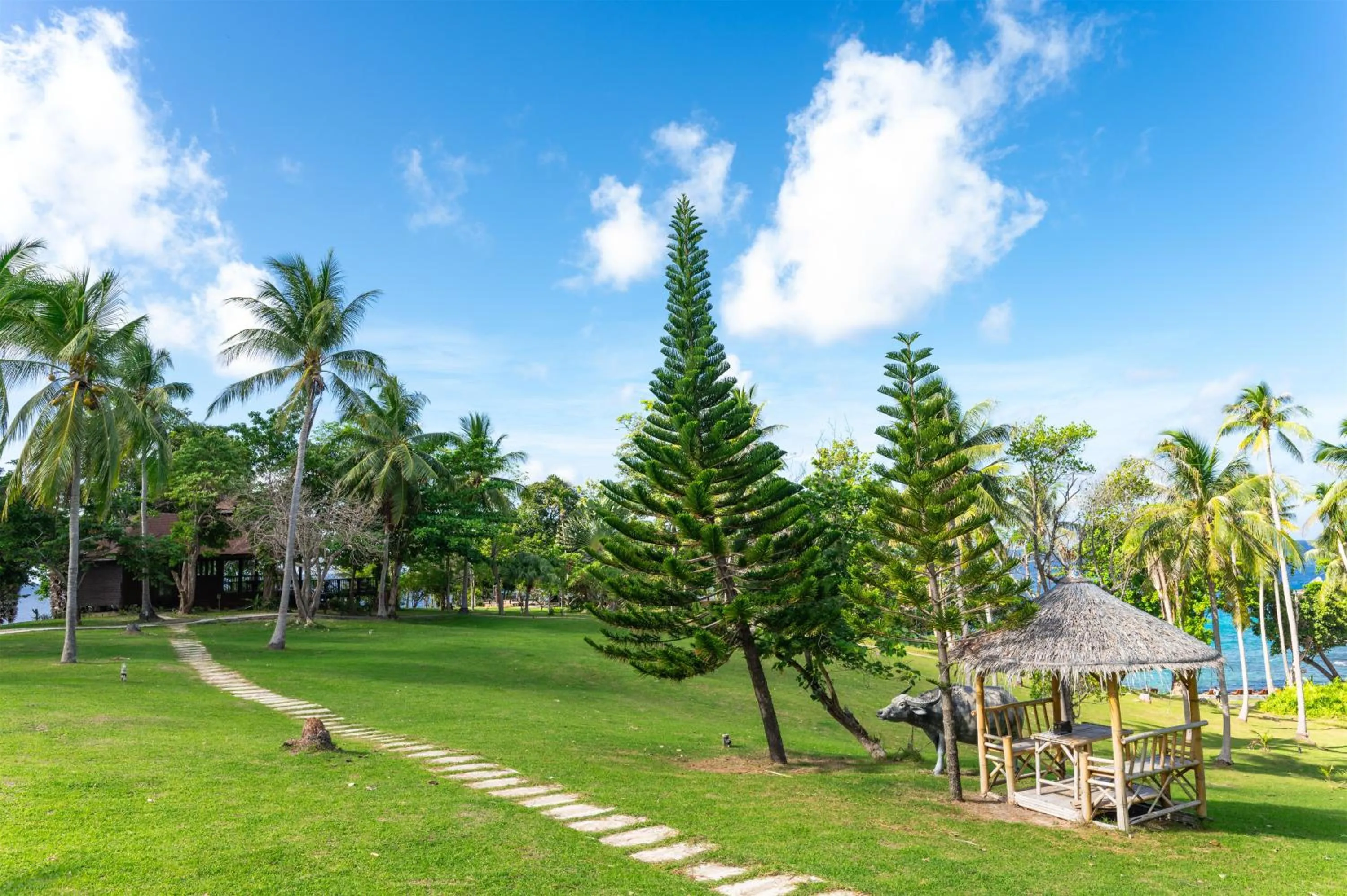Garden in Ban Raya Resort and Spa