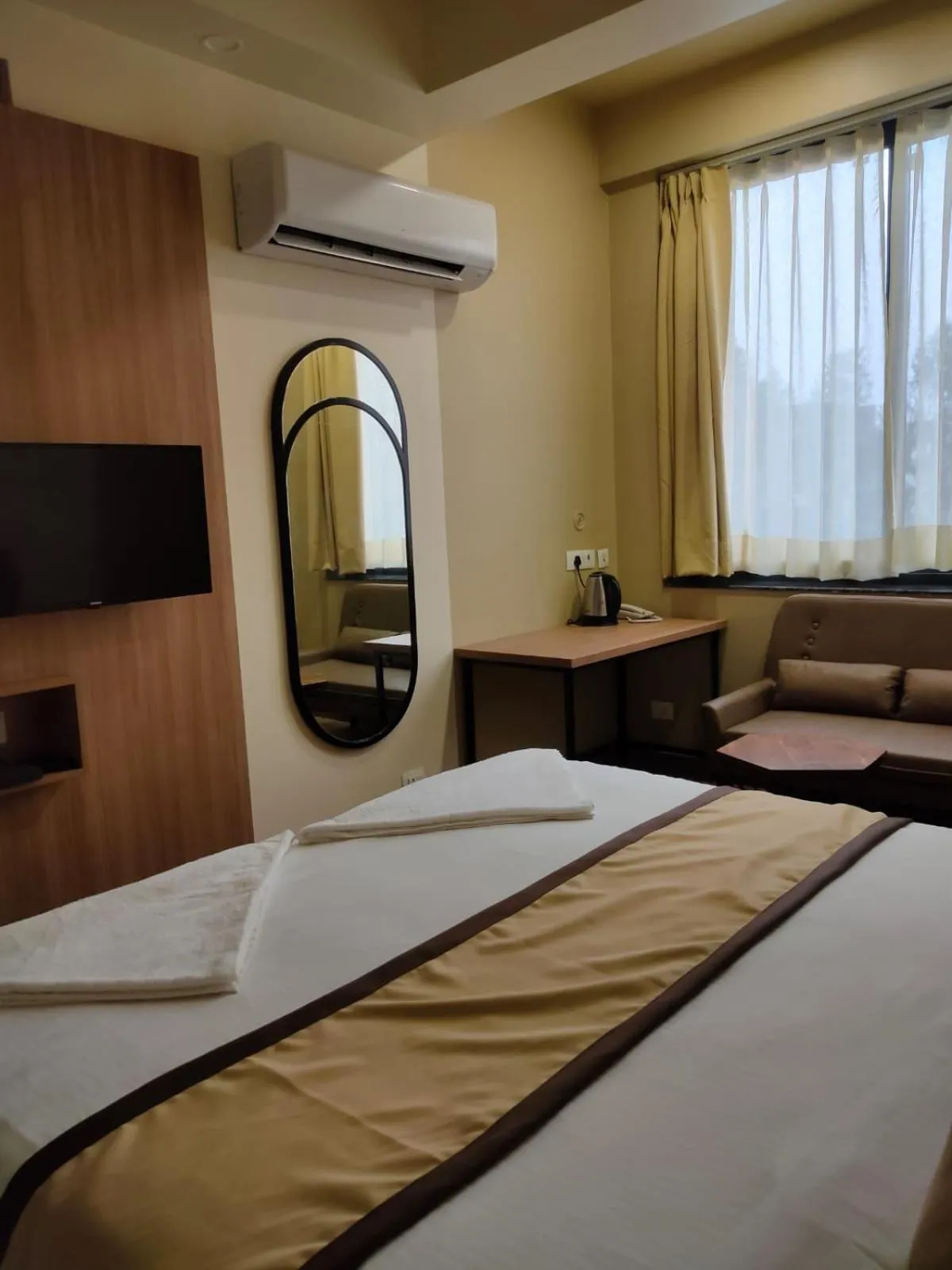 TV and multimedia, Bed in Hotel The Golf 1