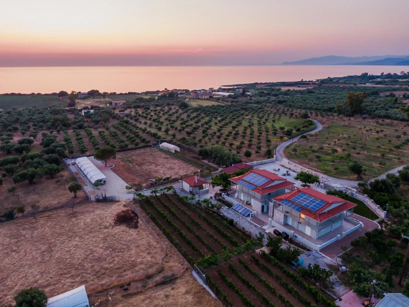 Property building in Terra Hélios Suites & Studios