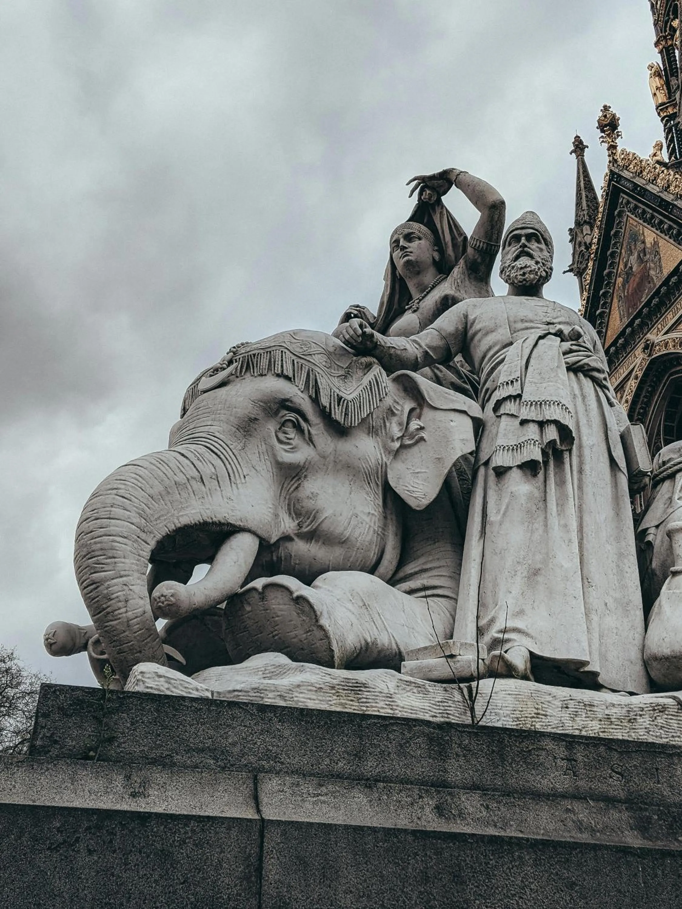 Nearby landmark in 54 Queen's Gate Hotel