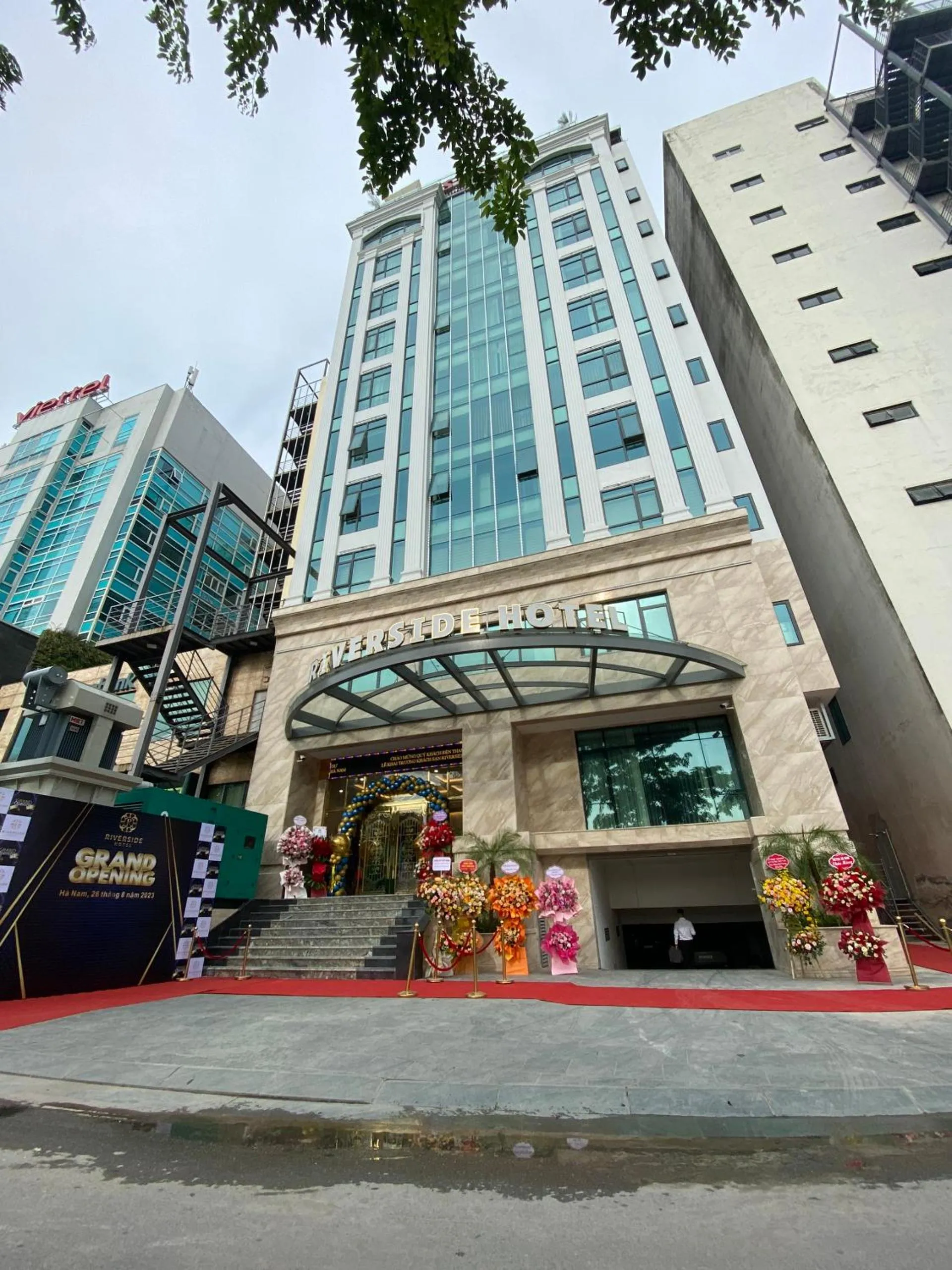 Property building in Riverside Hotel Hà Nam