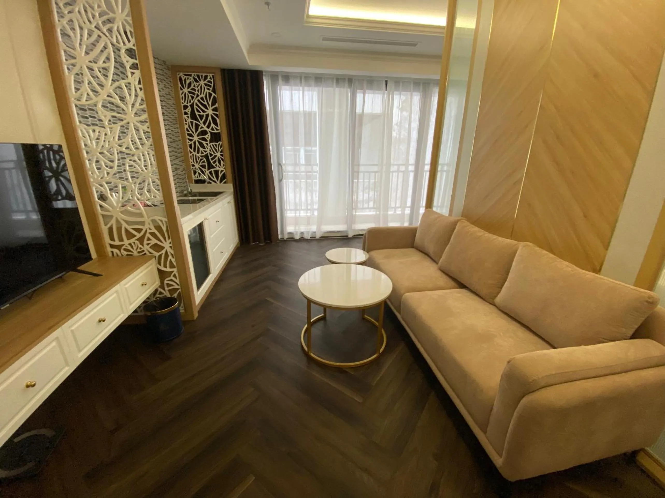 Seating area in Riverside Hotel Hà Nam