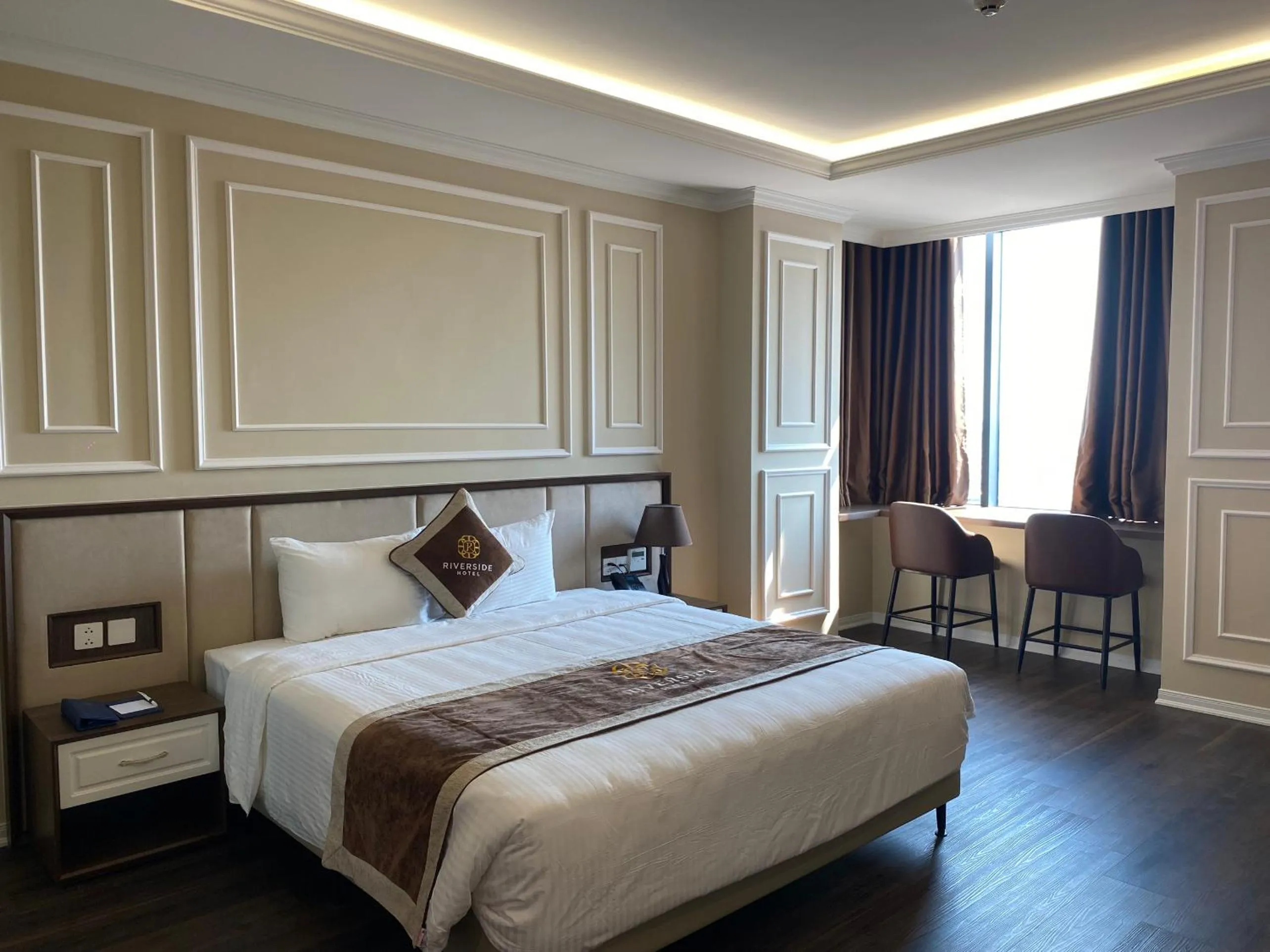 Bed in Riverside Hotel Hà Nam