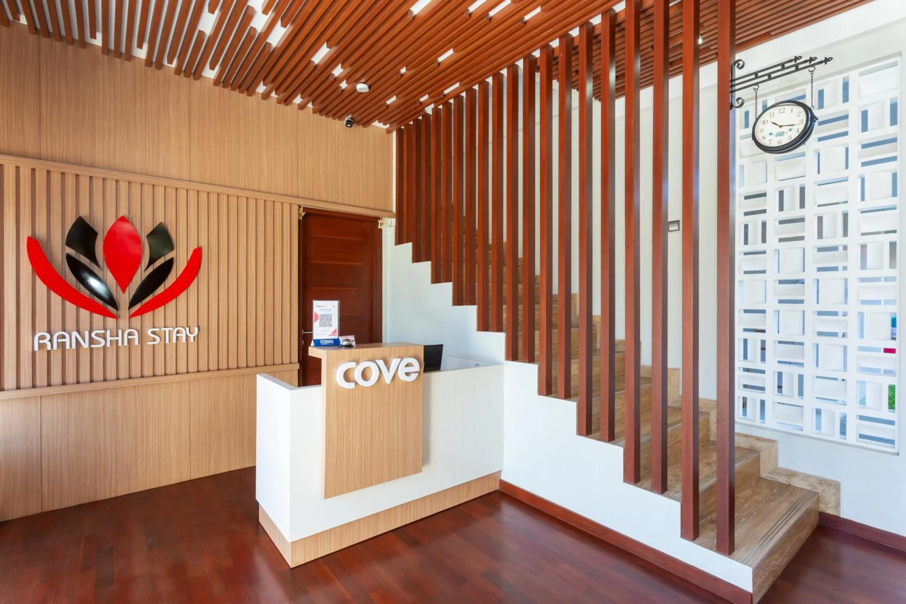 Lobby or reception in Cove Ransha Stay