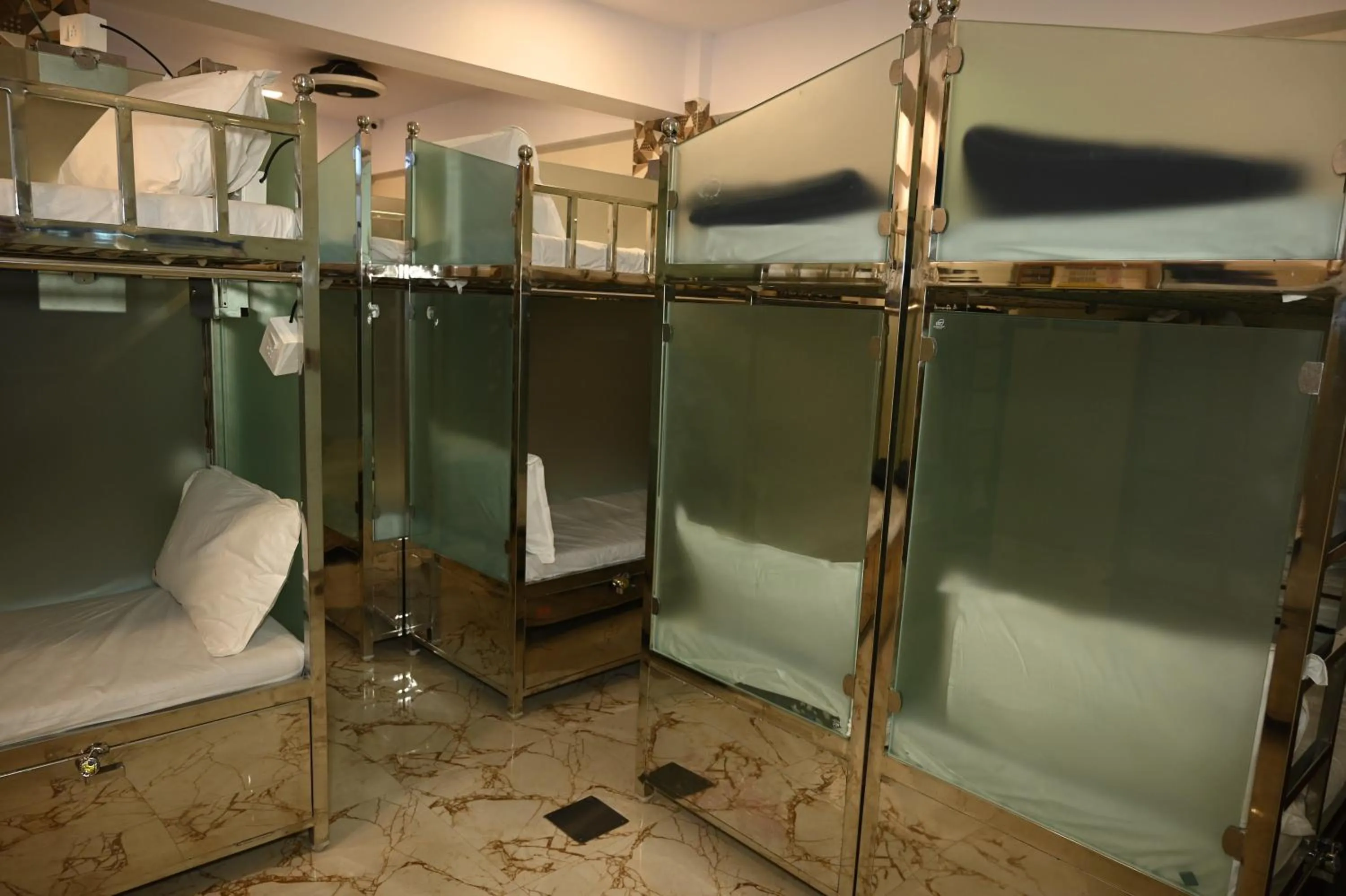 Bed in Sagar Dormitory Andheri - Nearest to Andheri Railway Station West