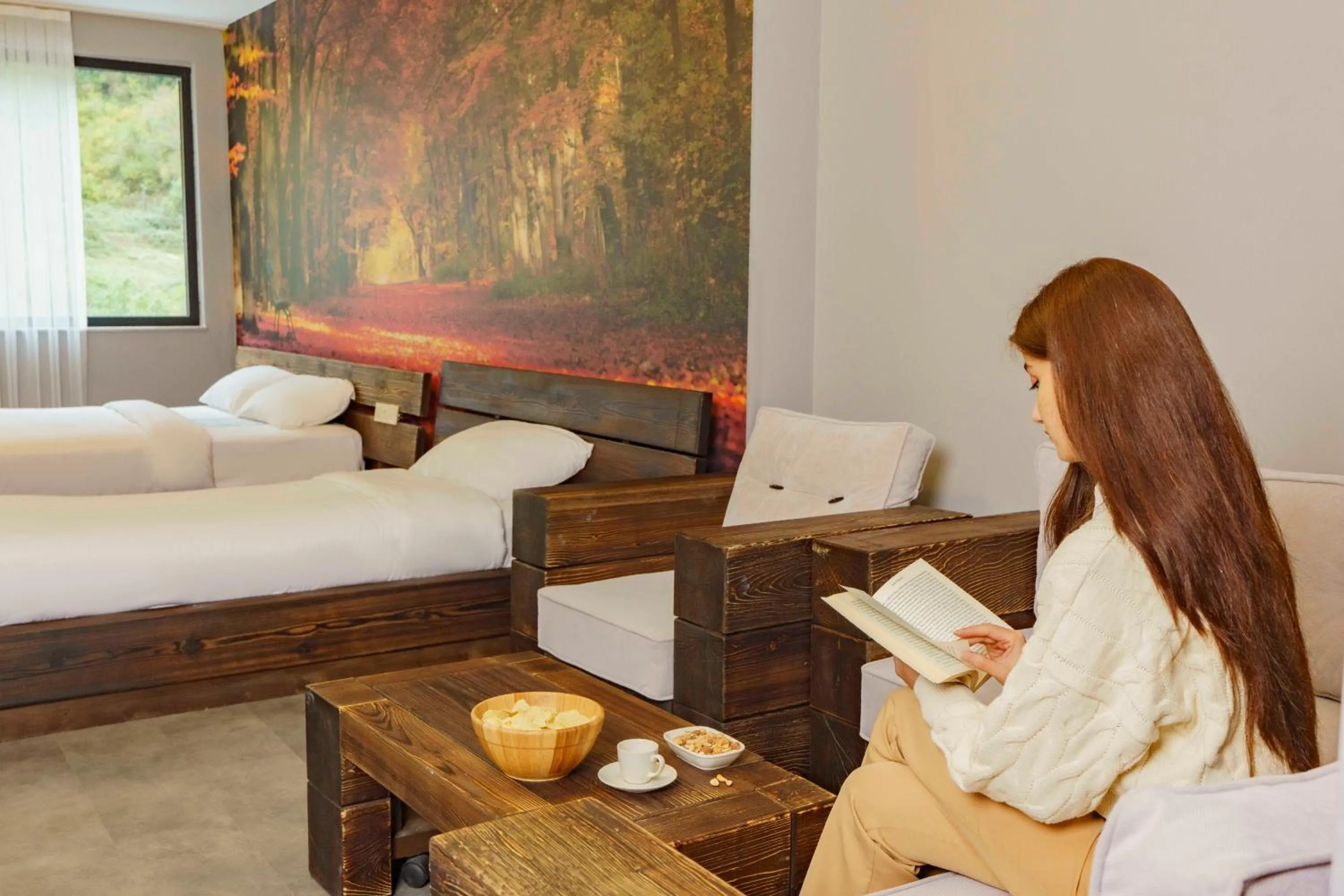 Seating area in Macartaşı Hotel