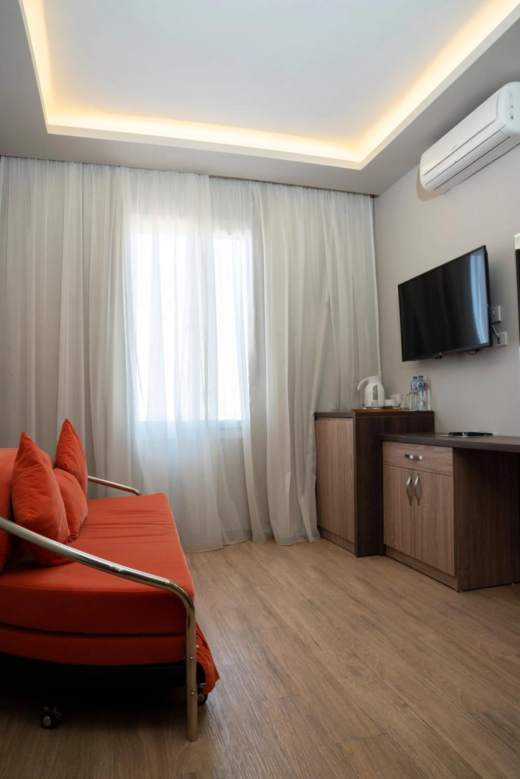 Communal lounge/ TV room in Al Dora Residence Suites Hurghada