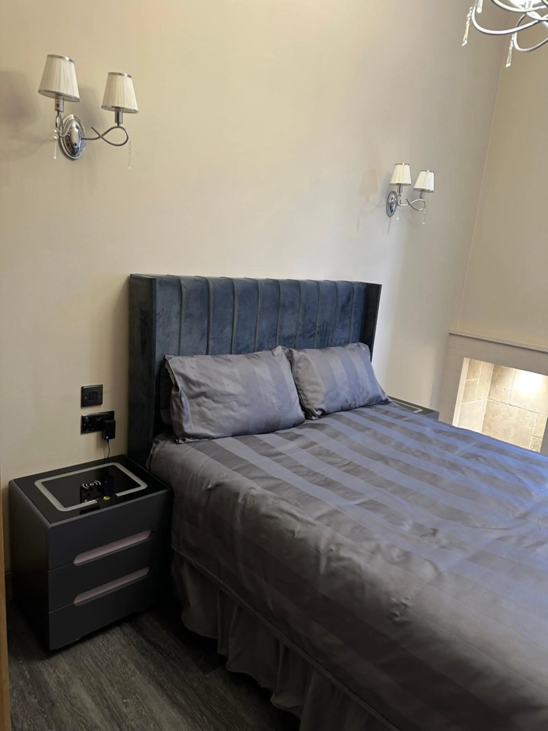 Bed in Thistle City Inn