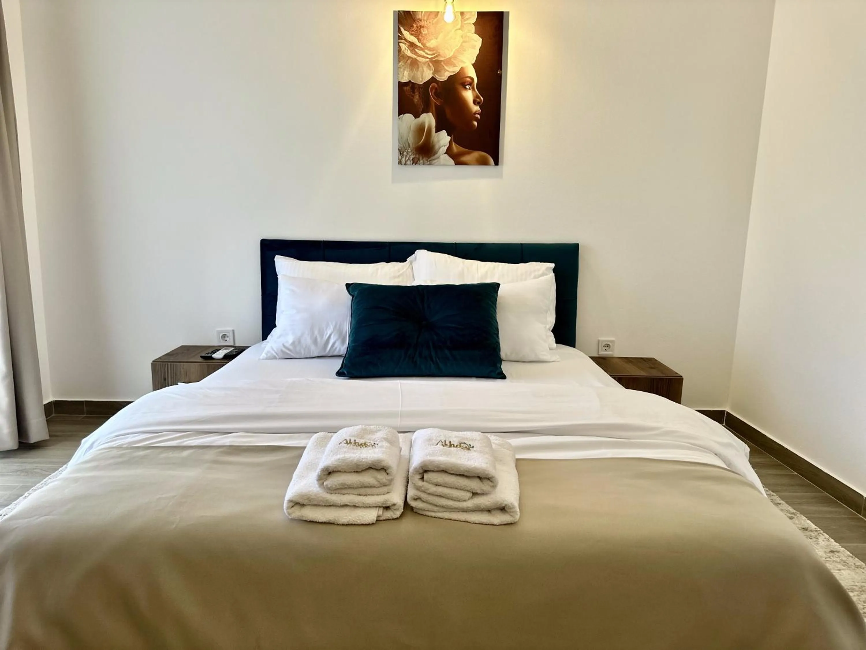 Bed in Akhdar Apartments