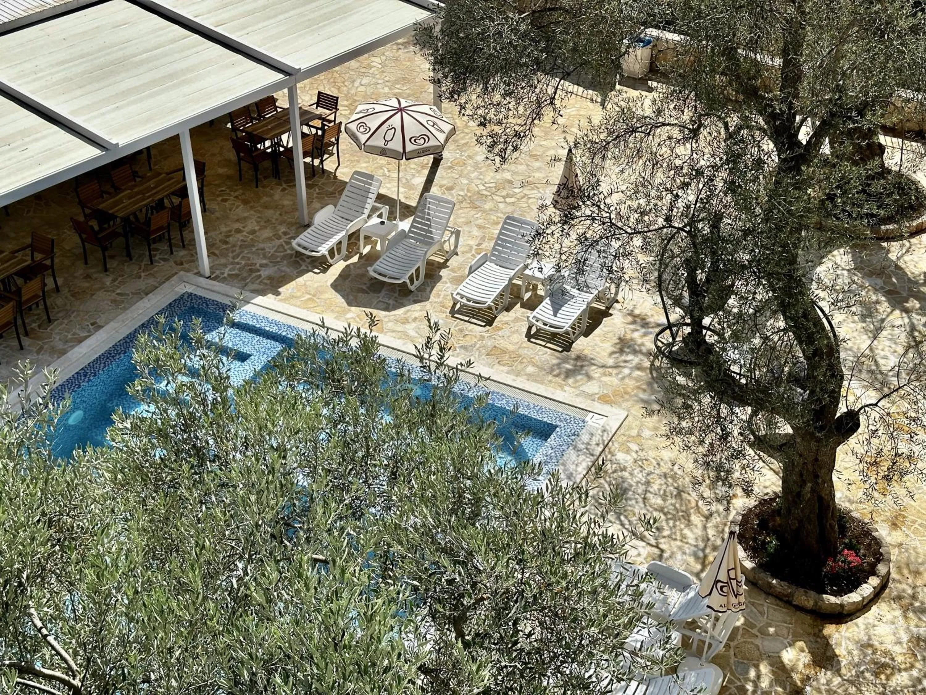 Pool view in Akhdar Apartments