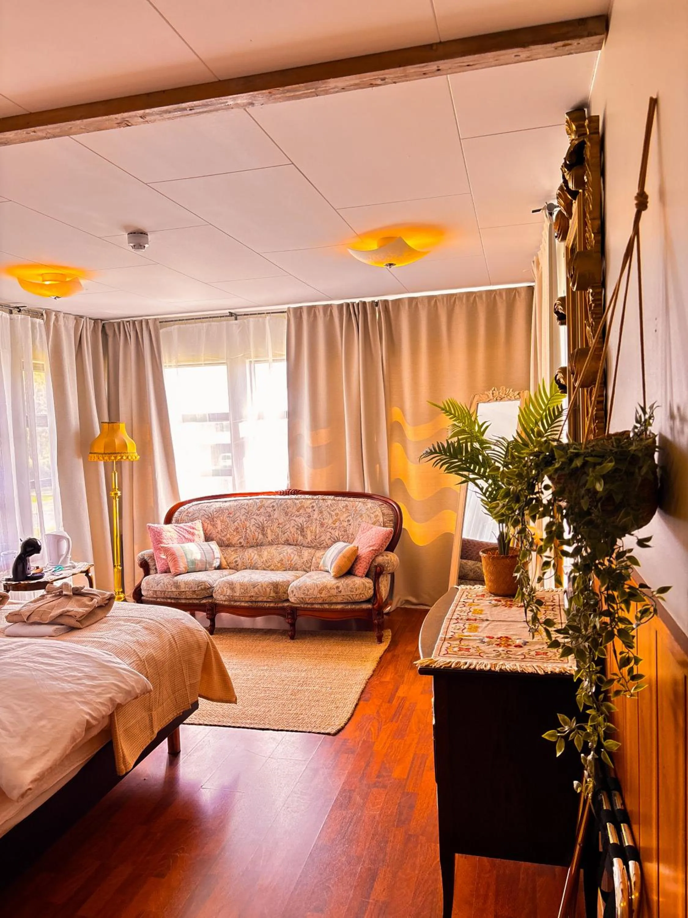 Bedroom, Bed in Hotel Brú countryside