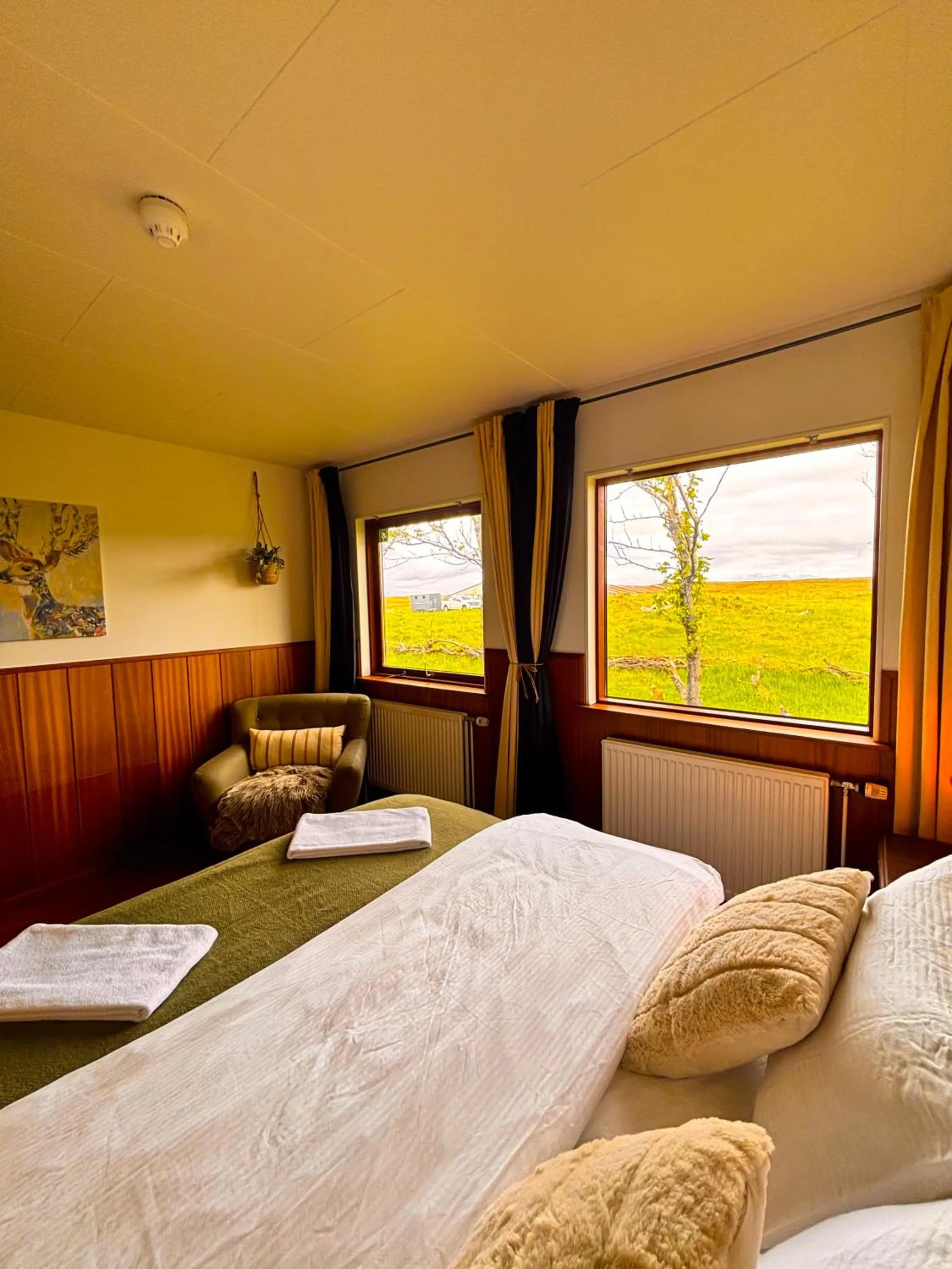 Bed in Hotel Brú countryside