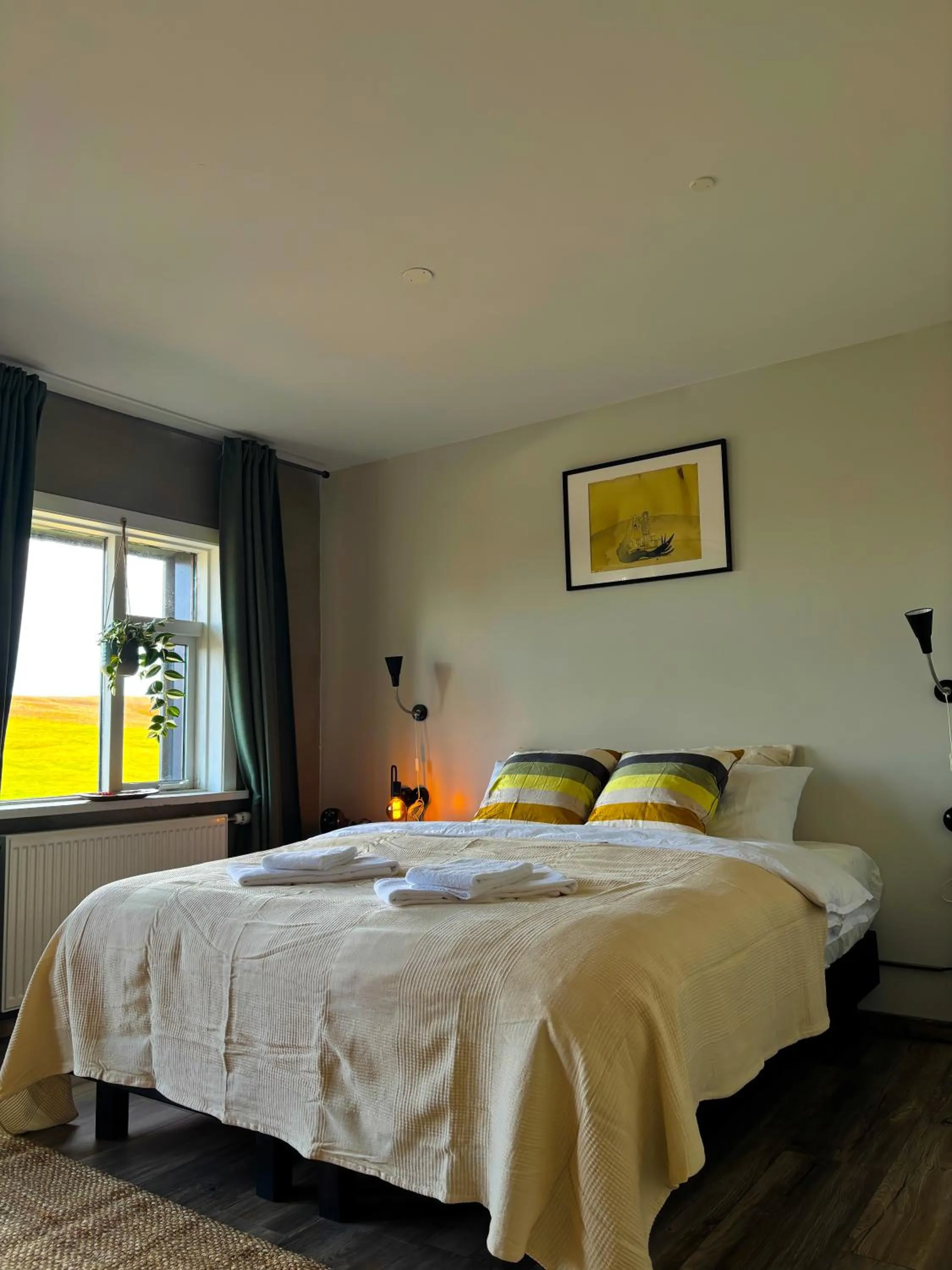 Bedroom, Bed in Hotel Brú countryside